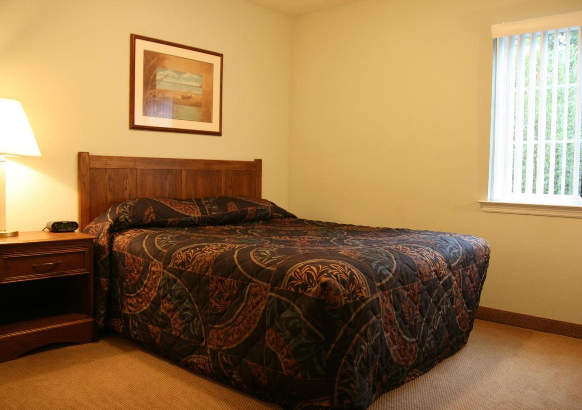 Affordable Suites Greenville photo 8