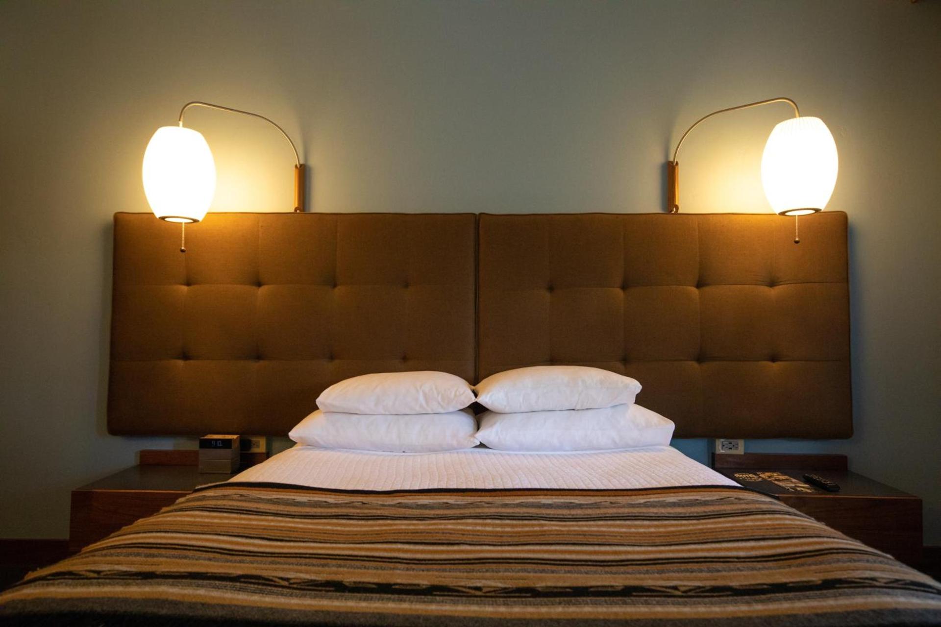 Modern Hotel photo 3