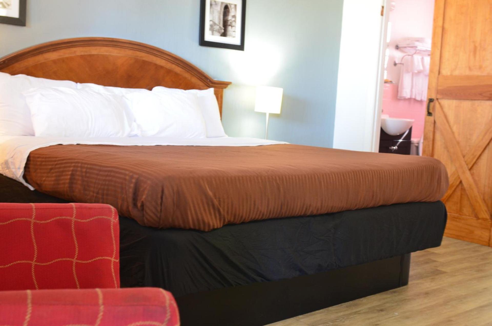 The Oak Motel photo 73