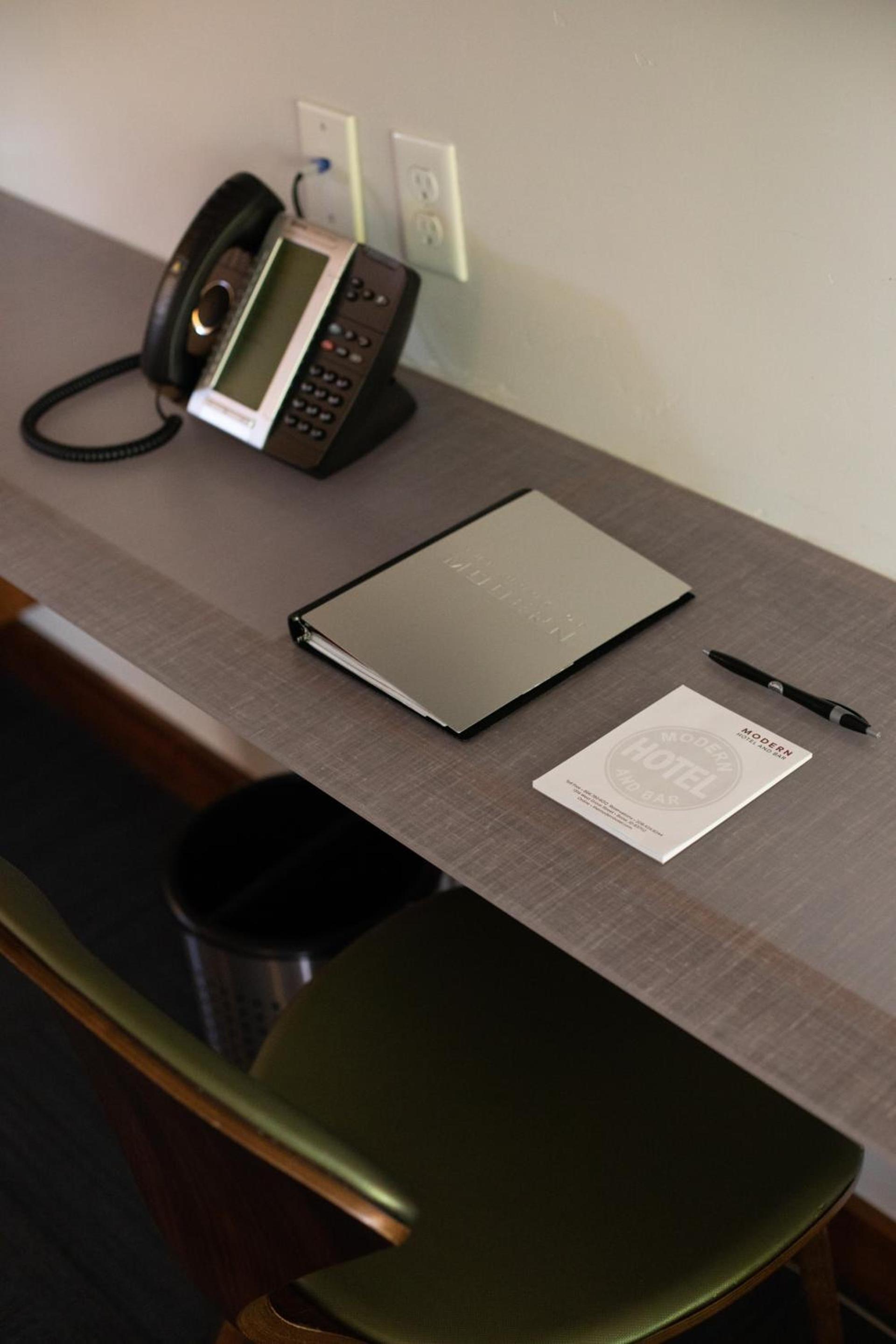 Modern Hotel photo 73