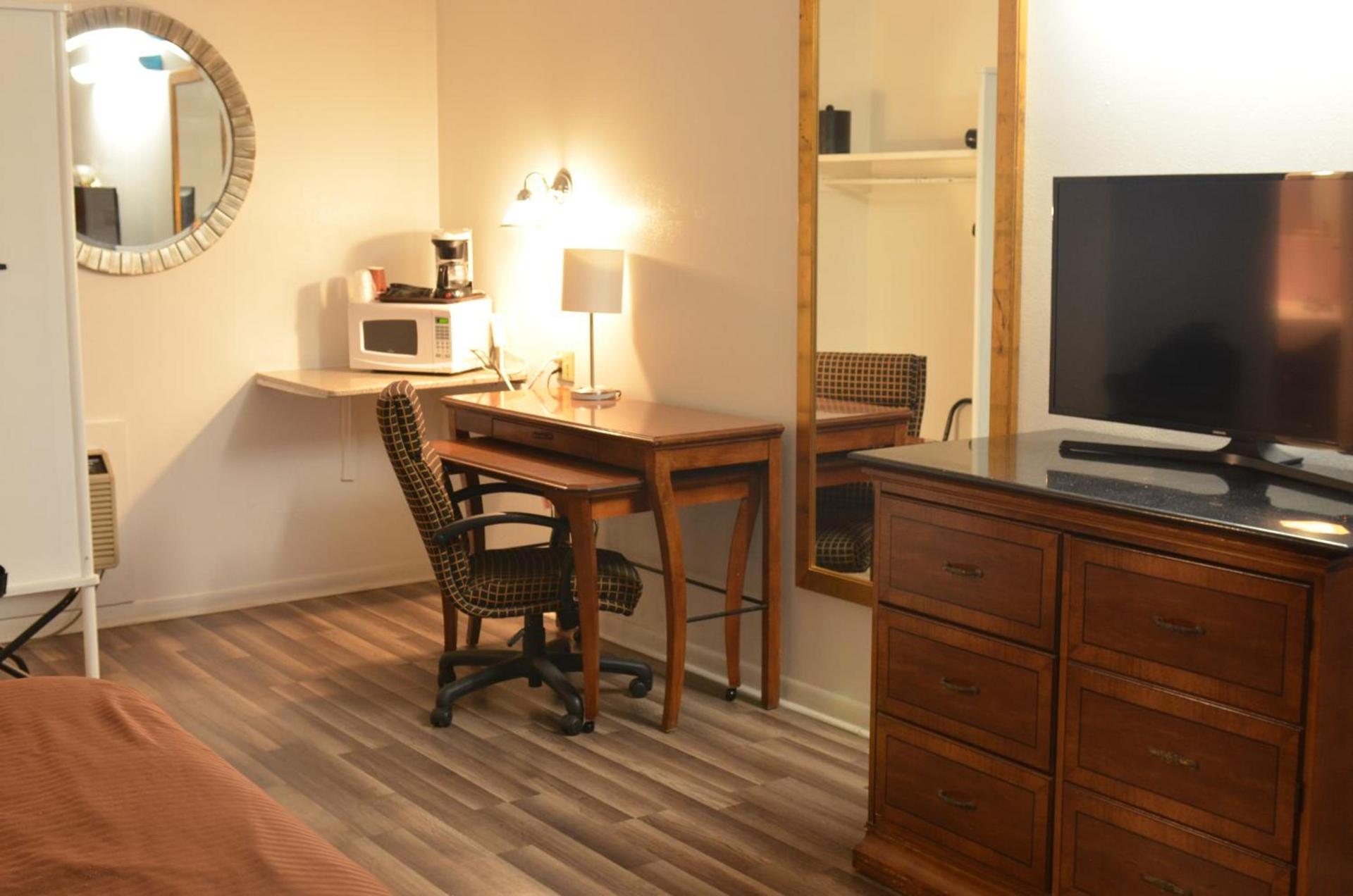 The Oak Motel photo 64