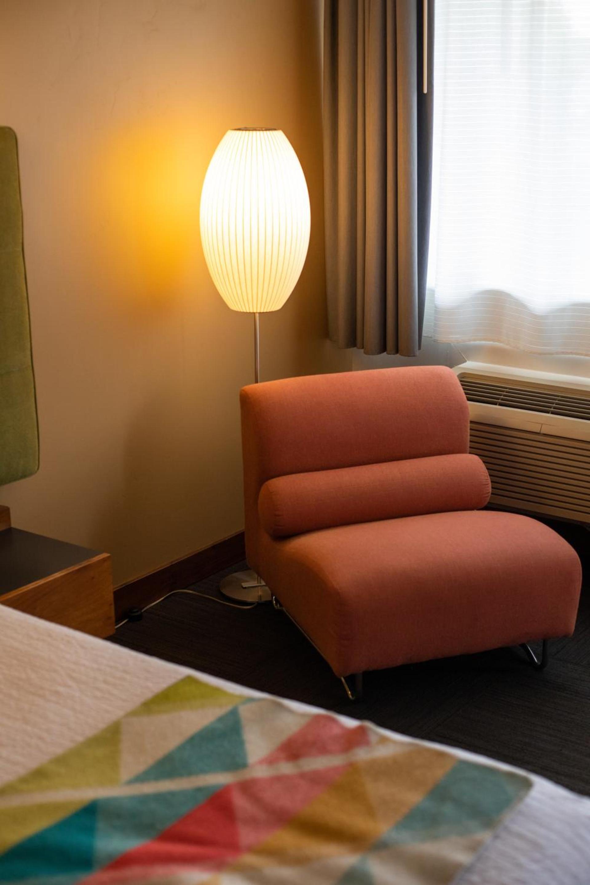 Modern Hotel photo 47