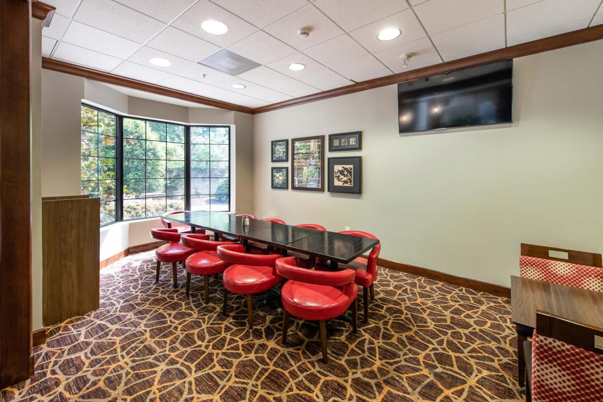 Staybridge Suites Columbia by IHG photo 8