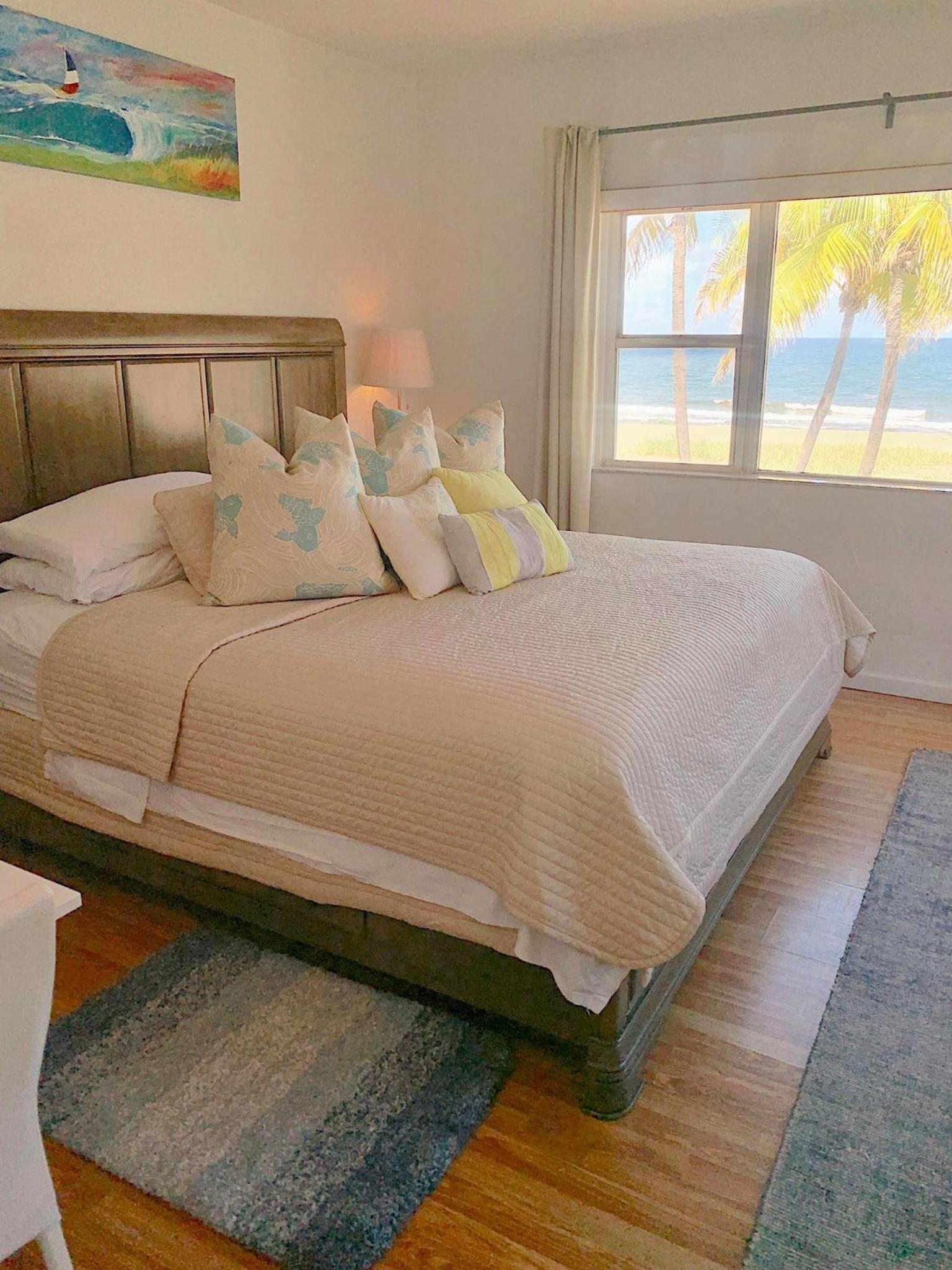 Ebb Tide Resort photo 35