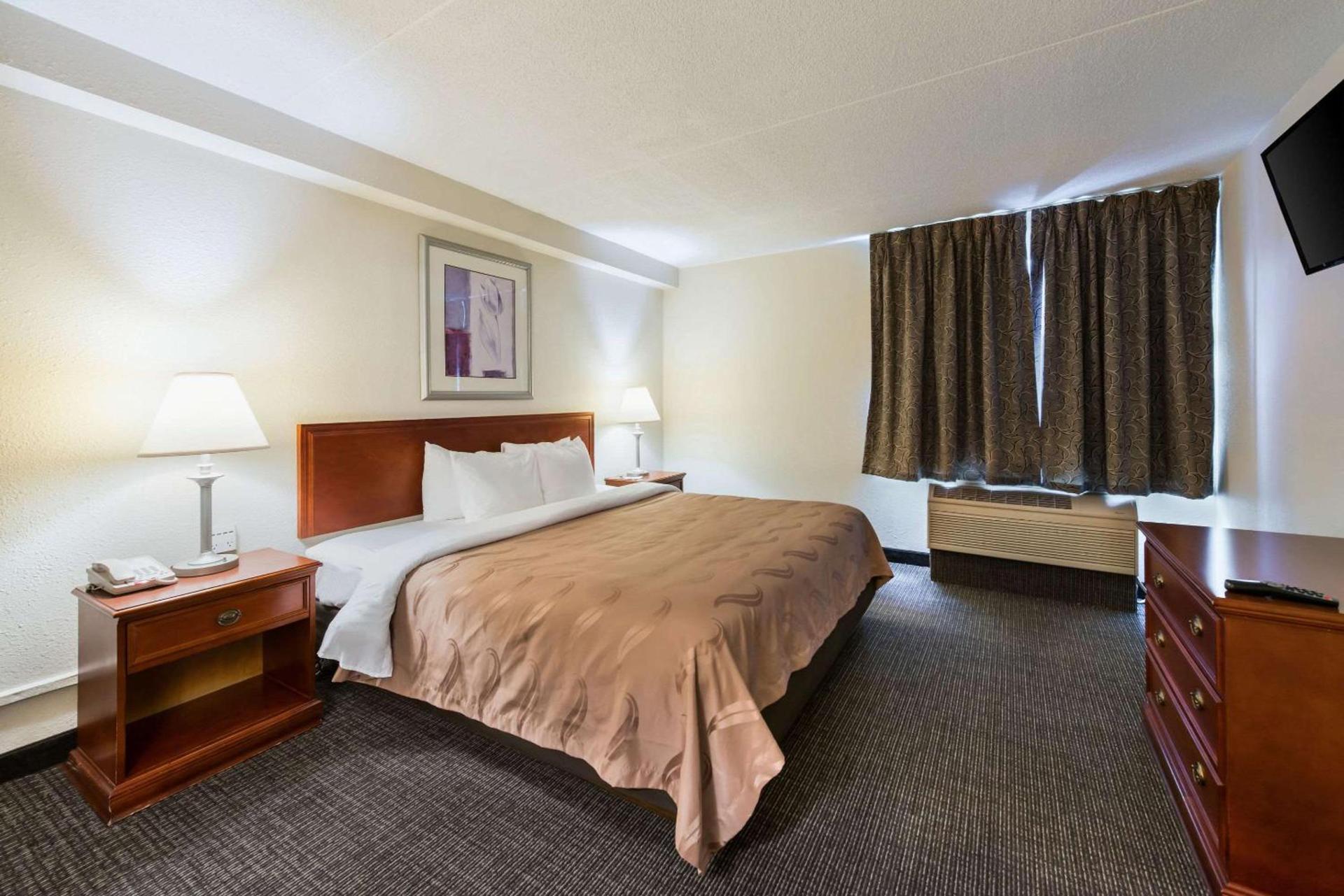 Quality Inn Bradley- Bourbonnais photo 8