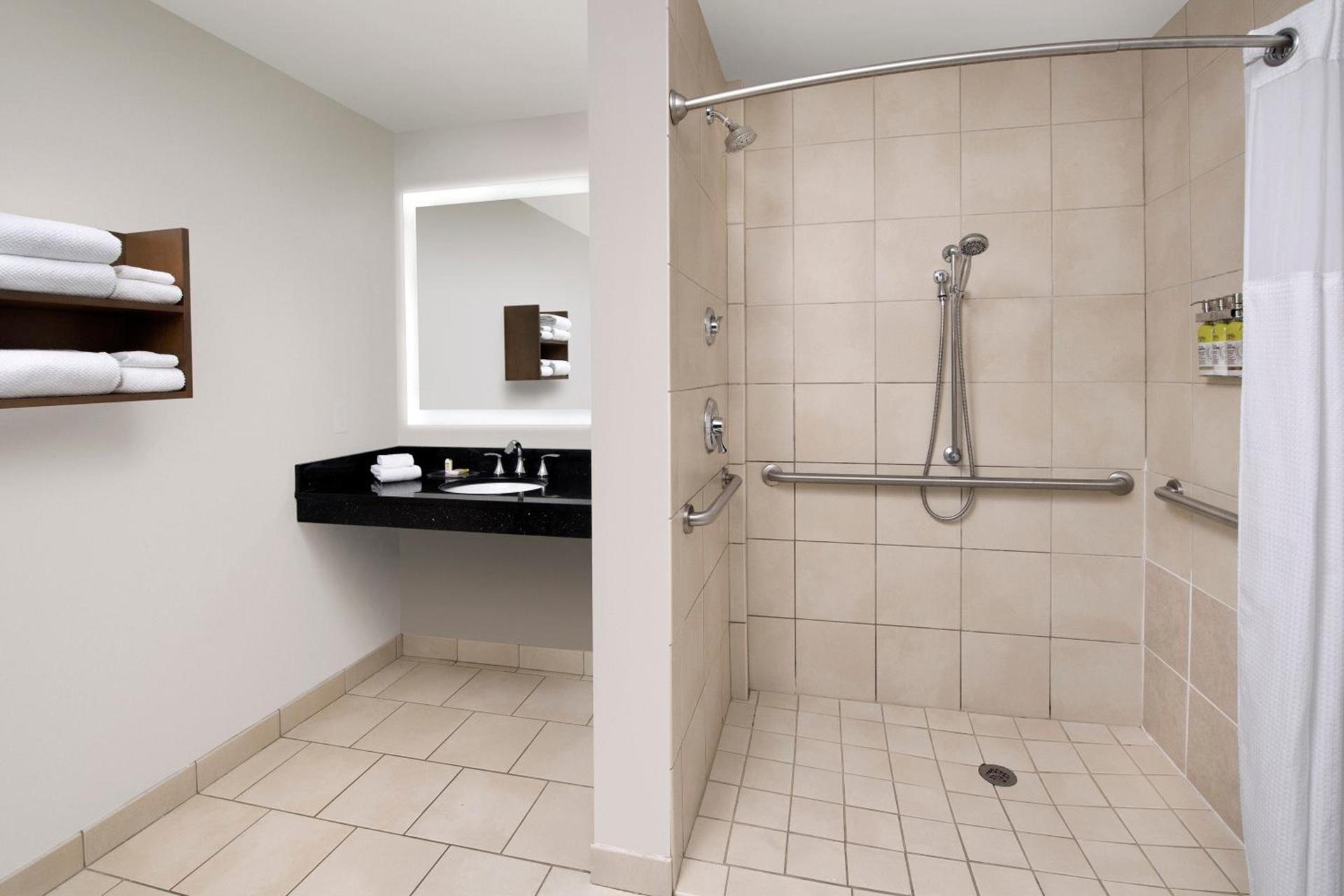 Staybridge Suites Columbia by IHG photo 19