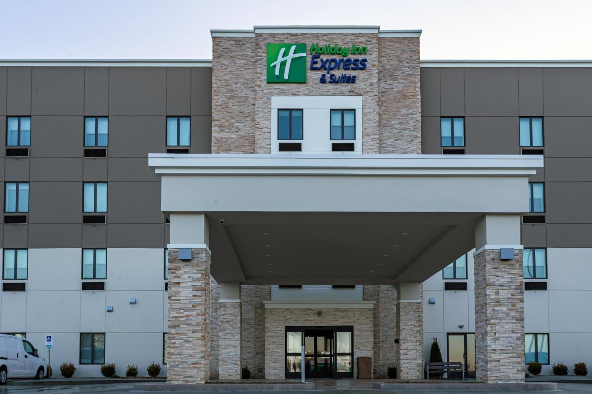 Holiday Inn Express & Suites - Columbus - Worthington by IHG photo 27