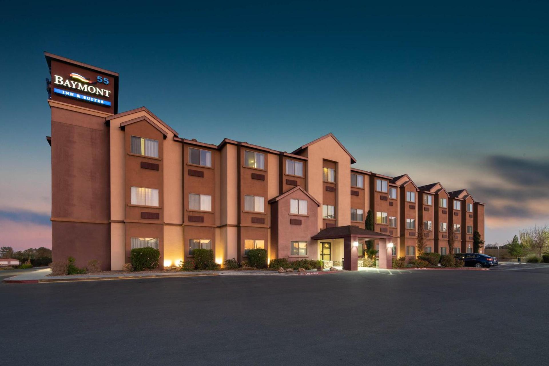 Baymont by Wyndham Las Vegas South Strip photo 3