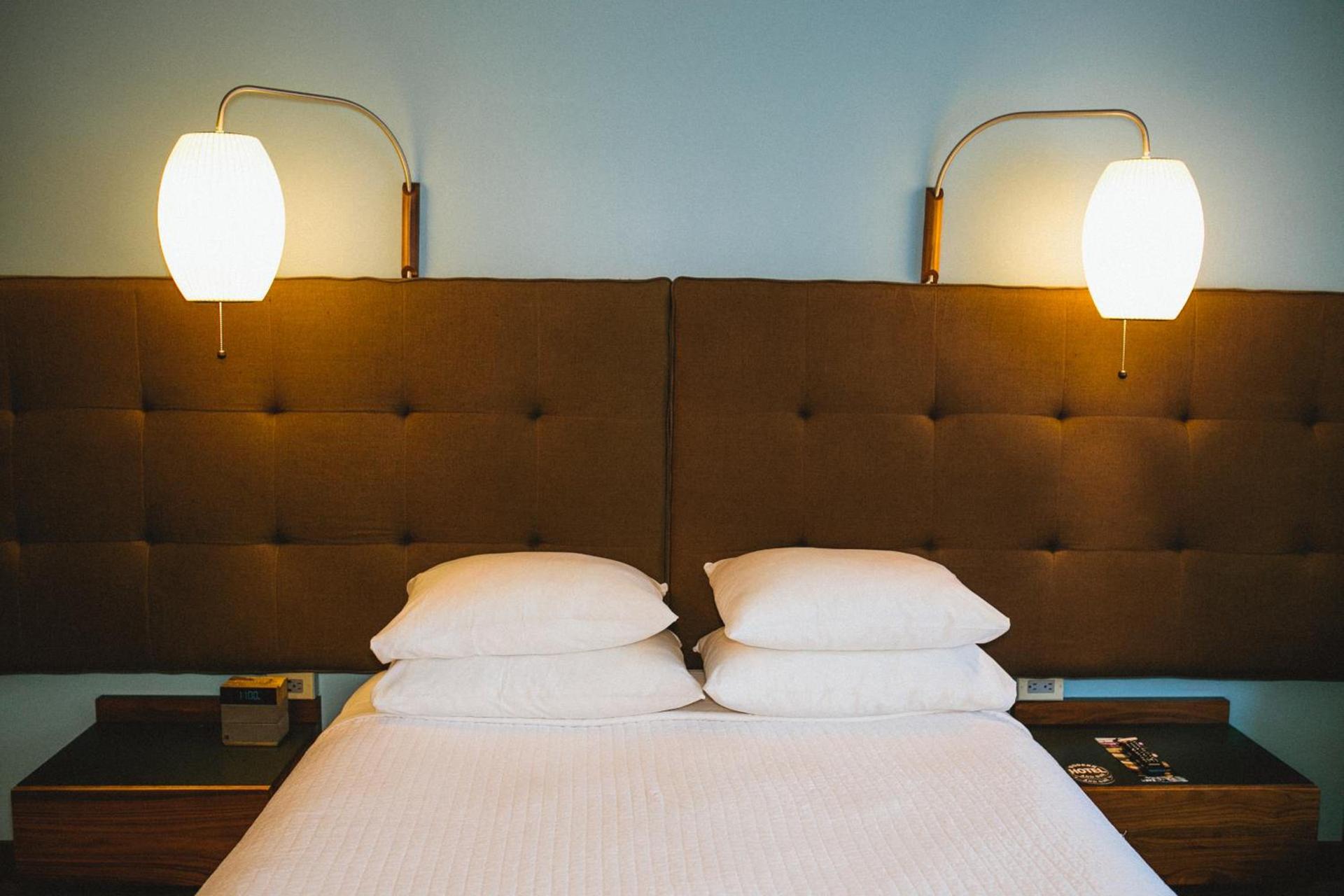 Modern Hotel photo 14