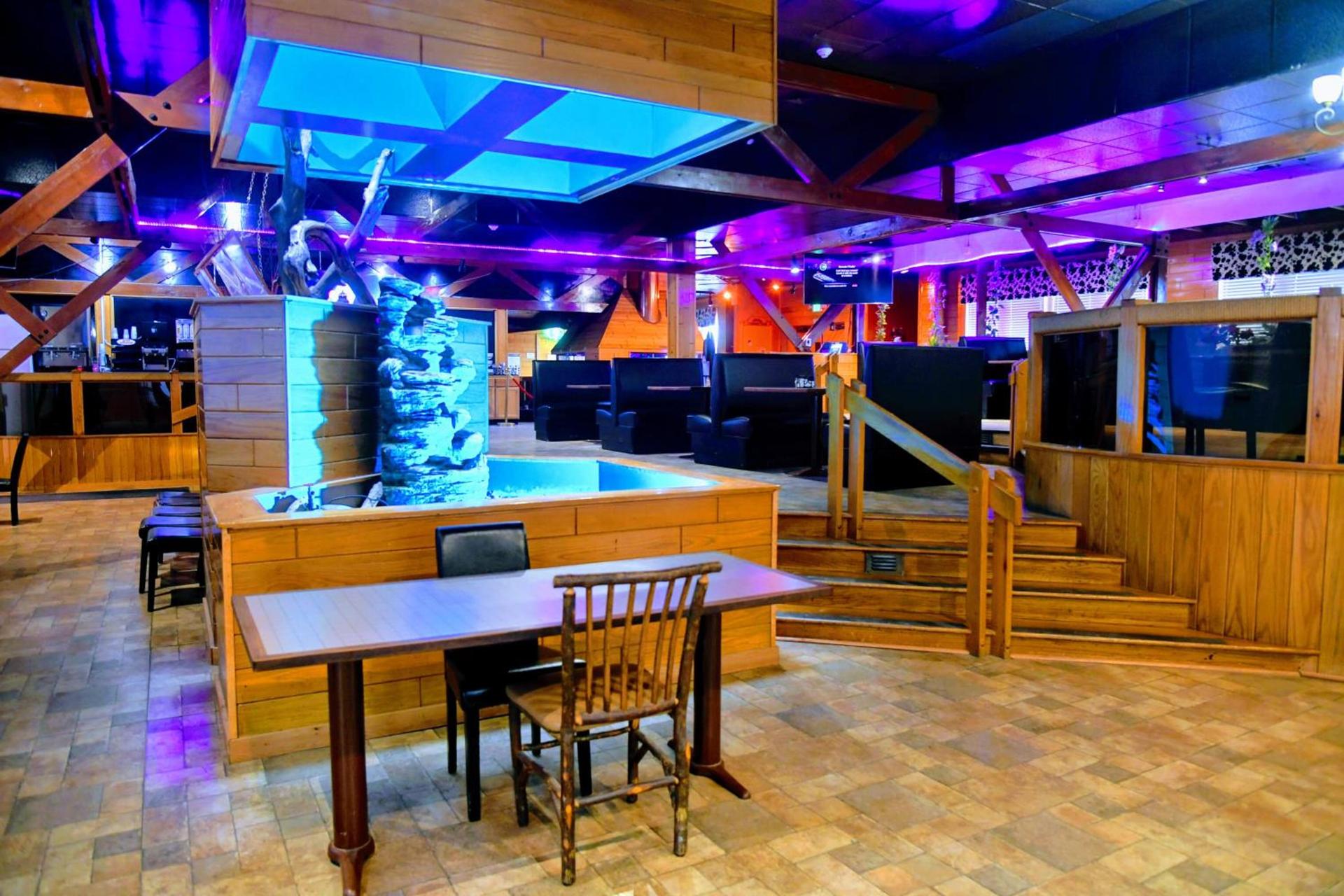 Douglas Inn and Conference Center photo 21
