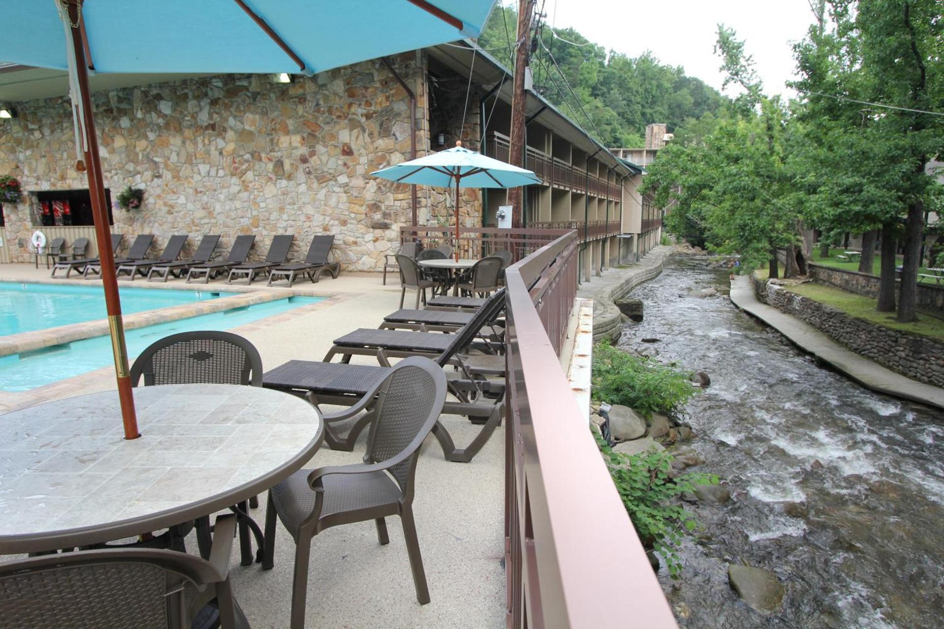 Greystone Lodge on the River photo 23