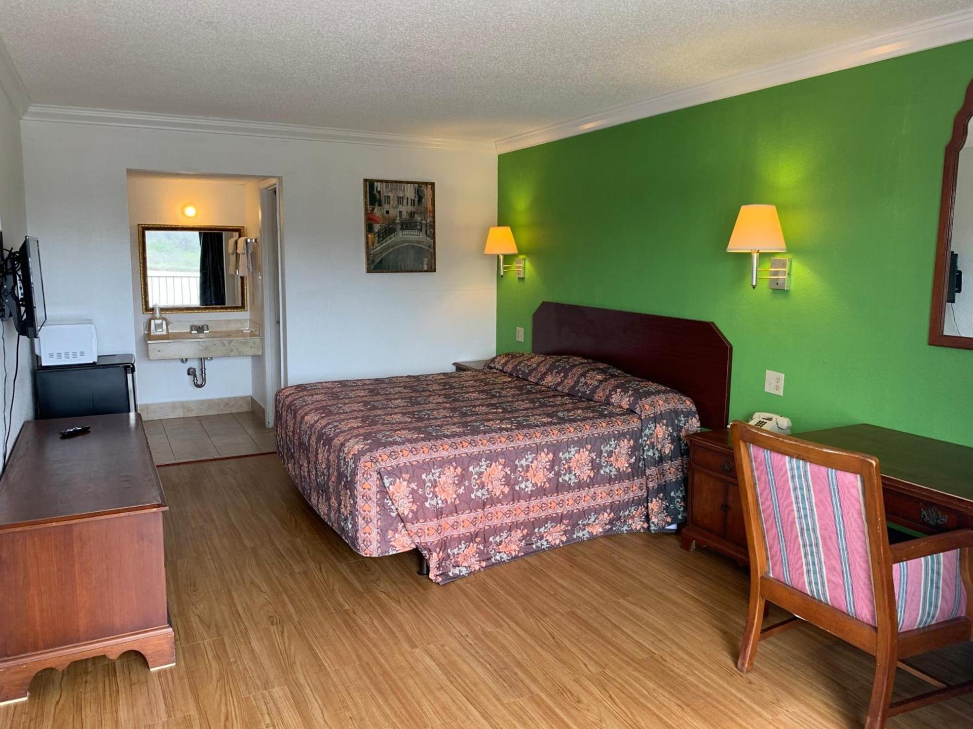 Baton Rouge West Inn photo 4