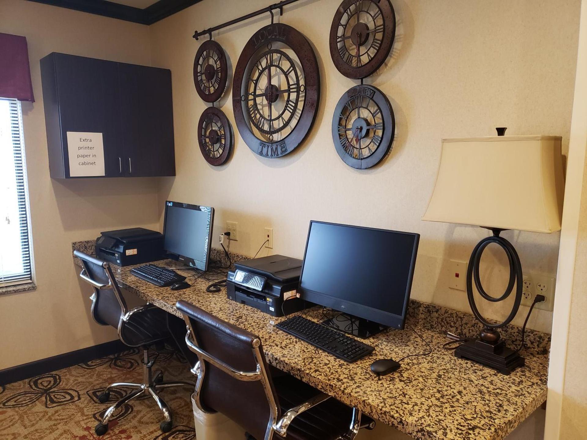 Holiday Inn Express & Suites Cambridge by IHG photo 4