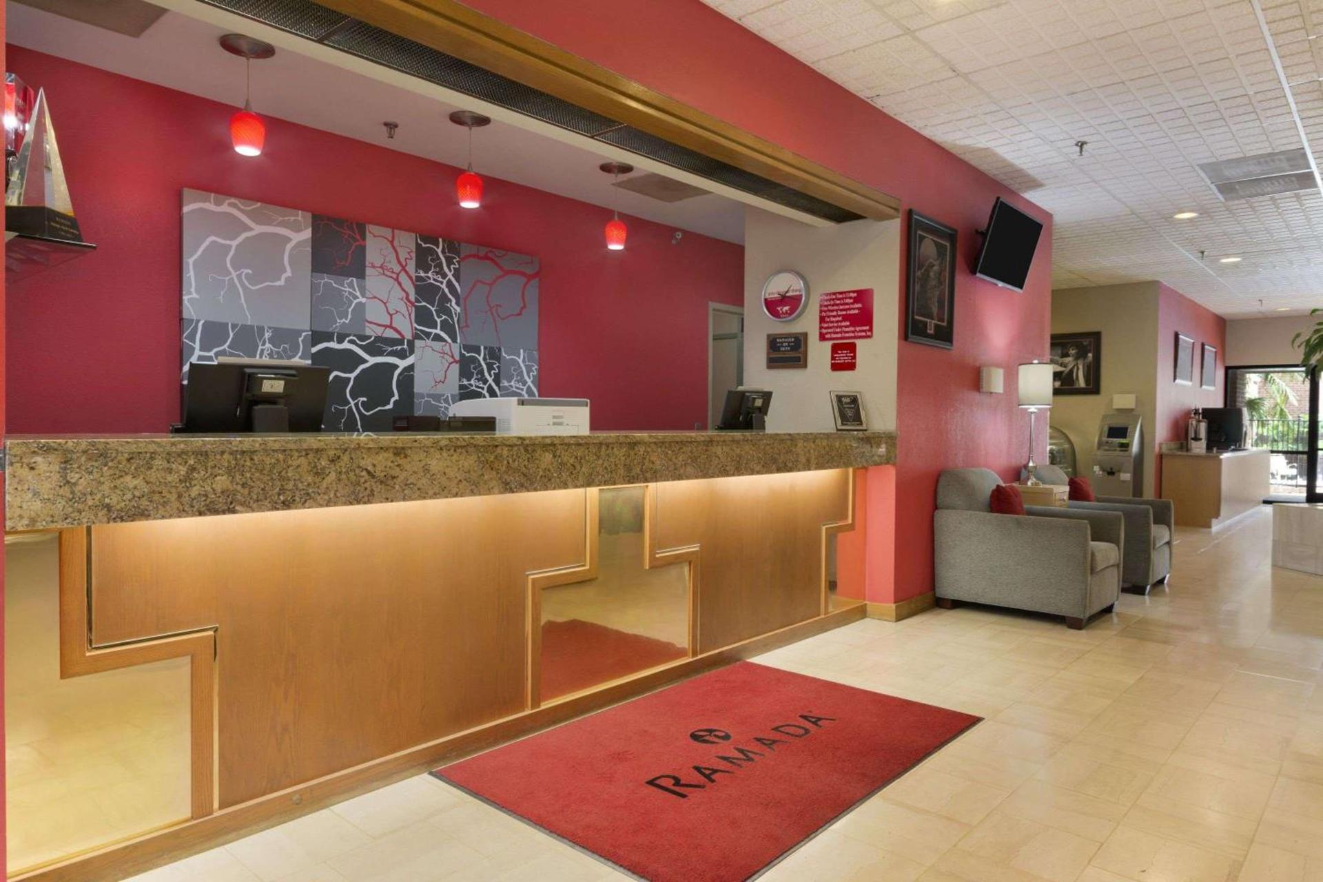 Ramada by Wyndham Raleigh photo 2