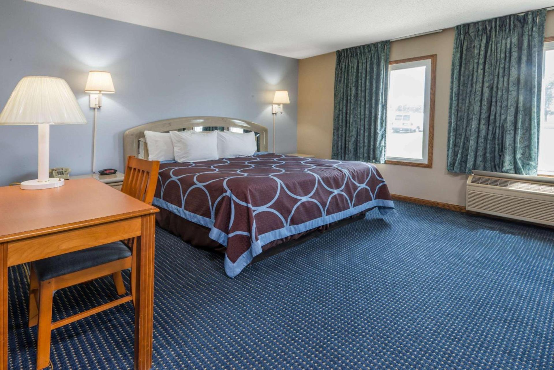 Super 8 by Wyndham O'Fallon MO/St. Louis Area photo 12