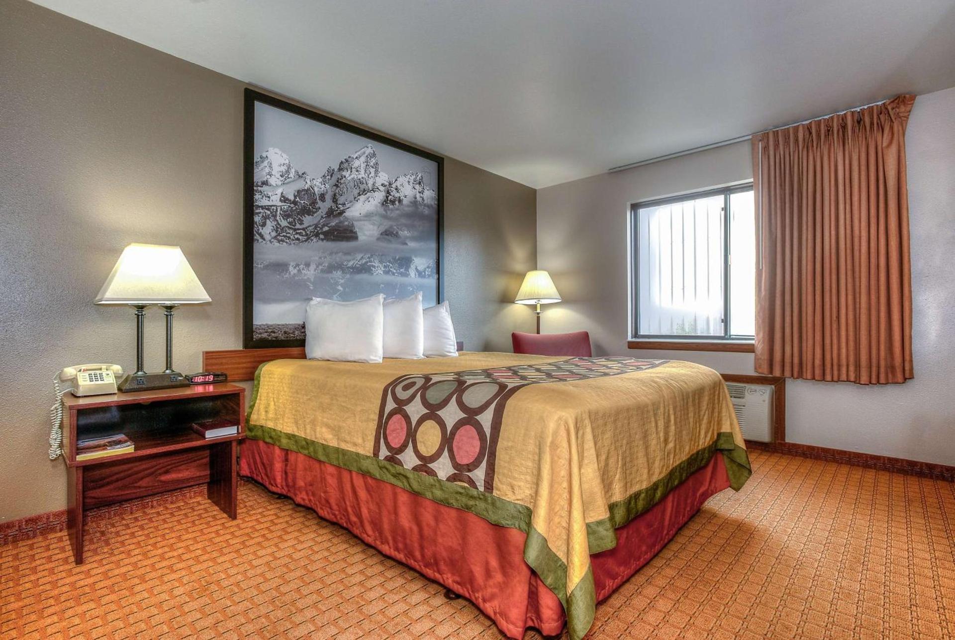 Super 8 by Wyndham Jackson Hole photo 21
