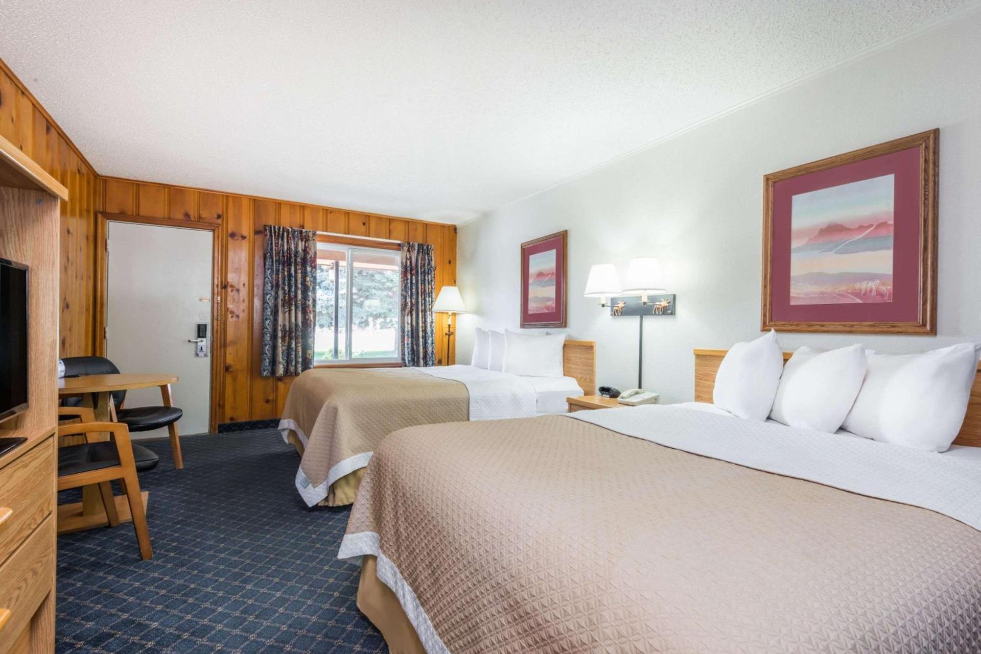 Days Inn by Wyndham Worland photo 18