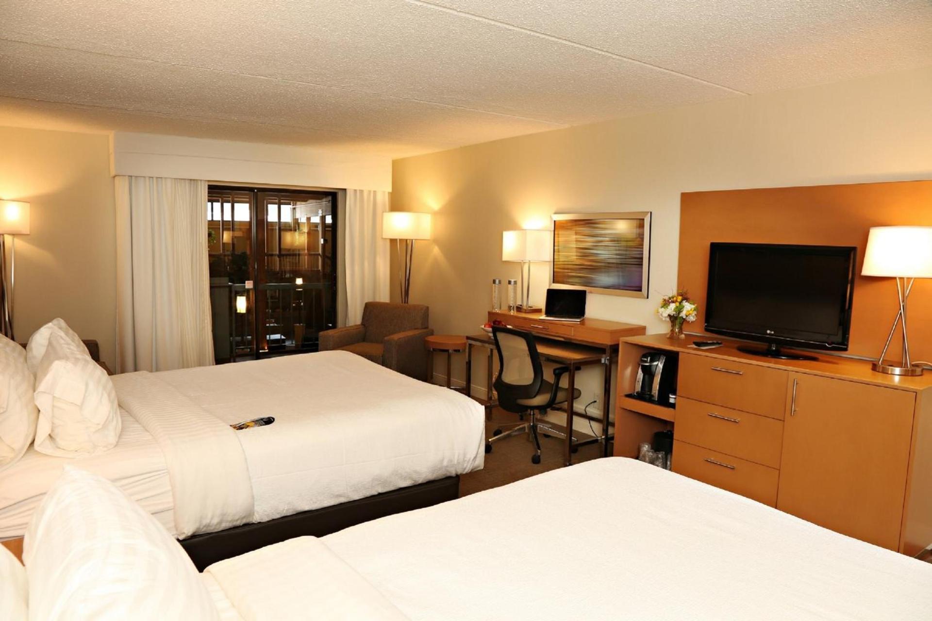 enVision Hotel & Conference Center Mansfield-Foxboro photo 51