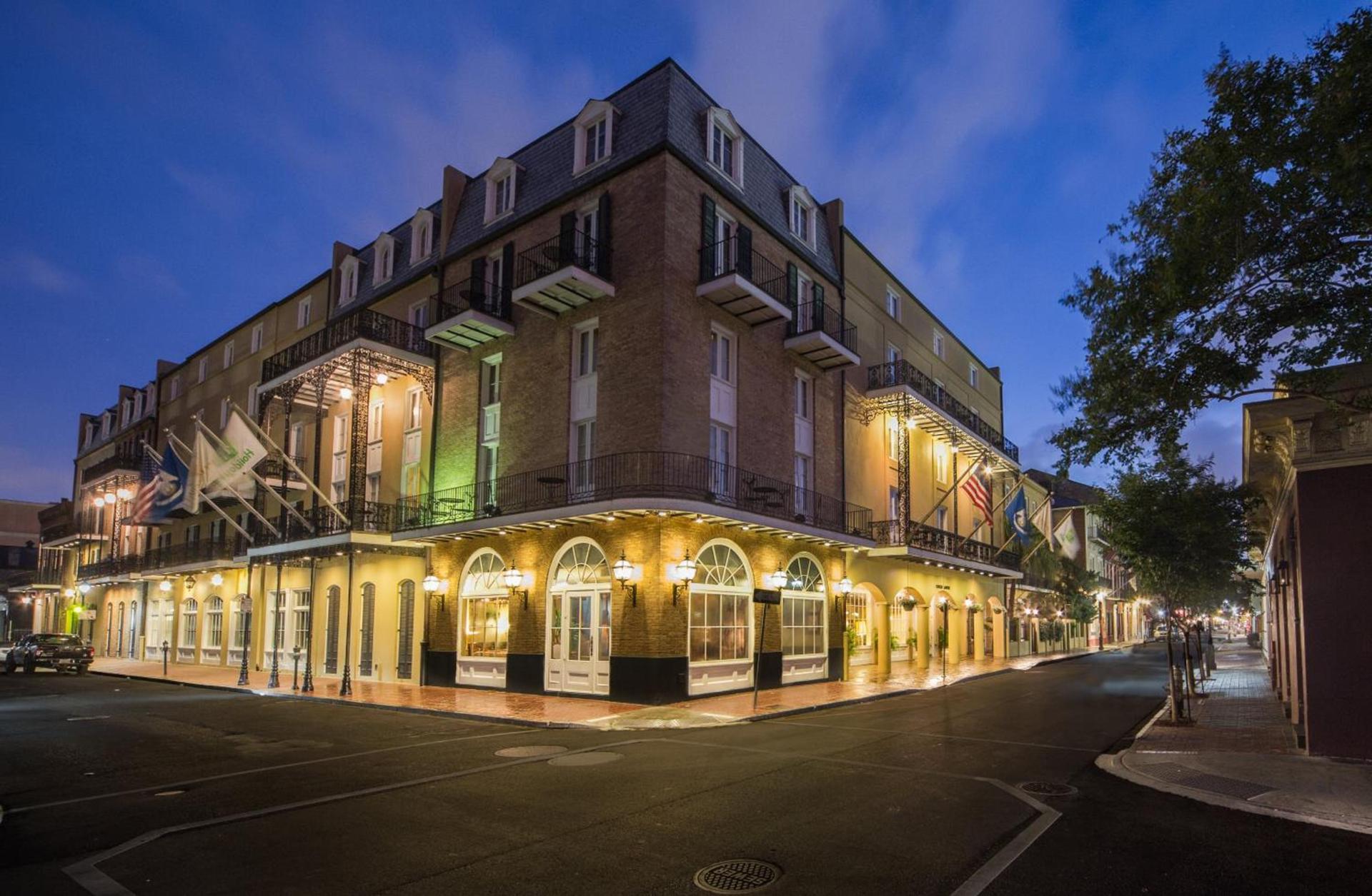 Holiday Inn Hotel French Quarter-Chateau Lemoyne by IHG photo 1