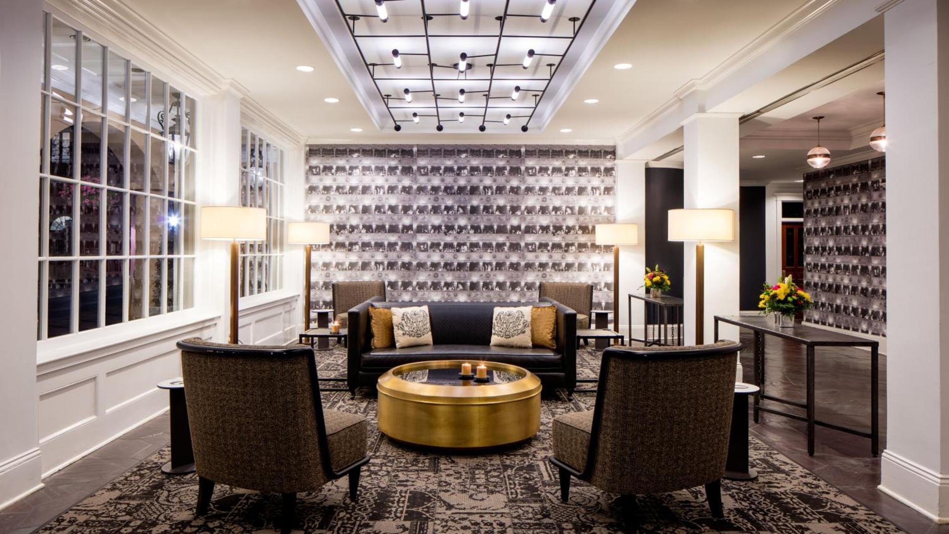 Holiday Inn Hotel French Quarter-Chateau Lemoyne by IHG photo 11