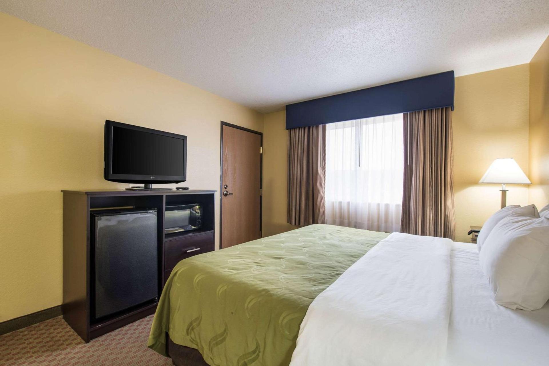 Quality Inn & Suites Menomonie photo 8