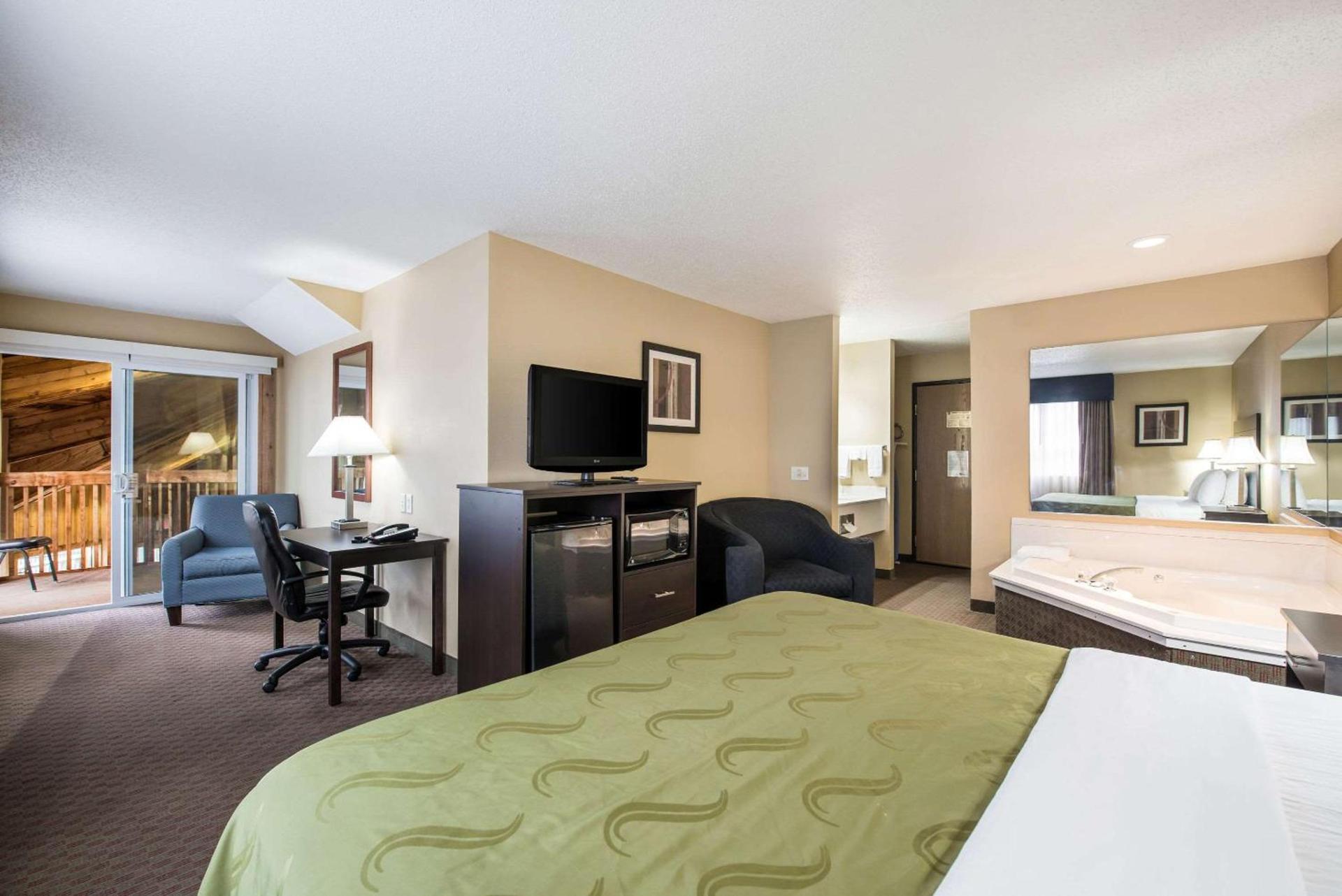 Quality Inn & Suites Menomonie photo 26