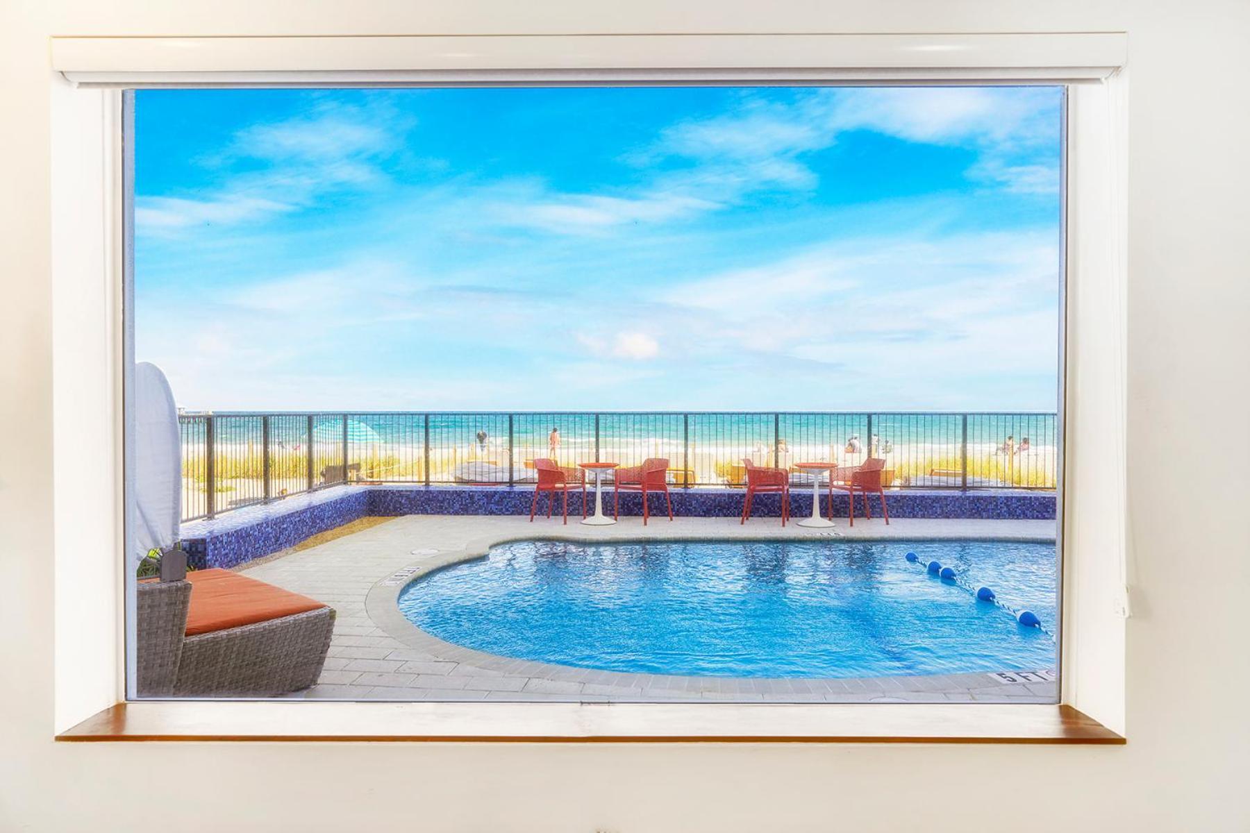 Ocean Treasure Beachside Suites photo 67