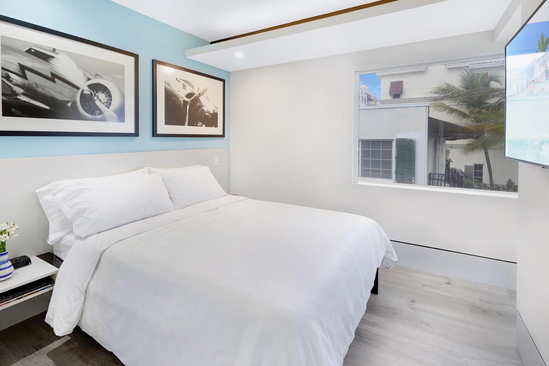Ocean Treasure Beachside Suites photo 47