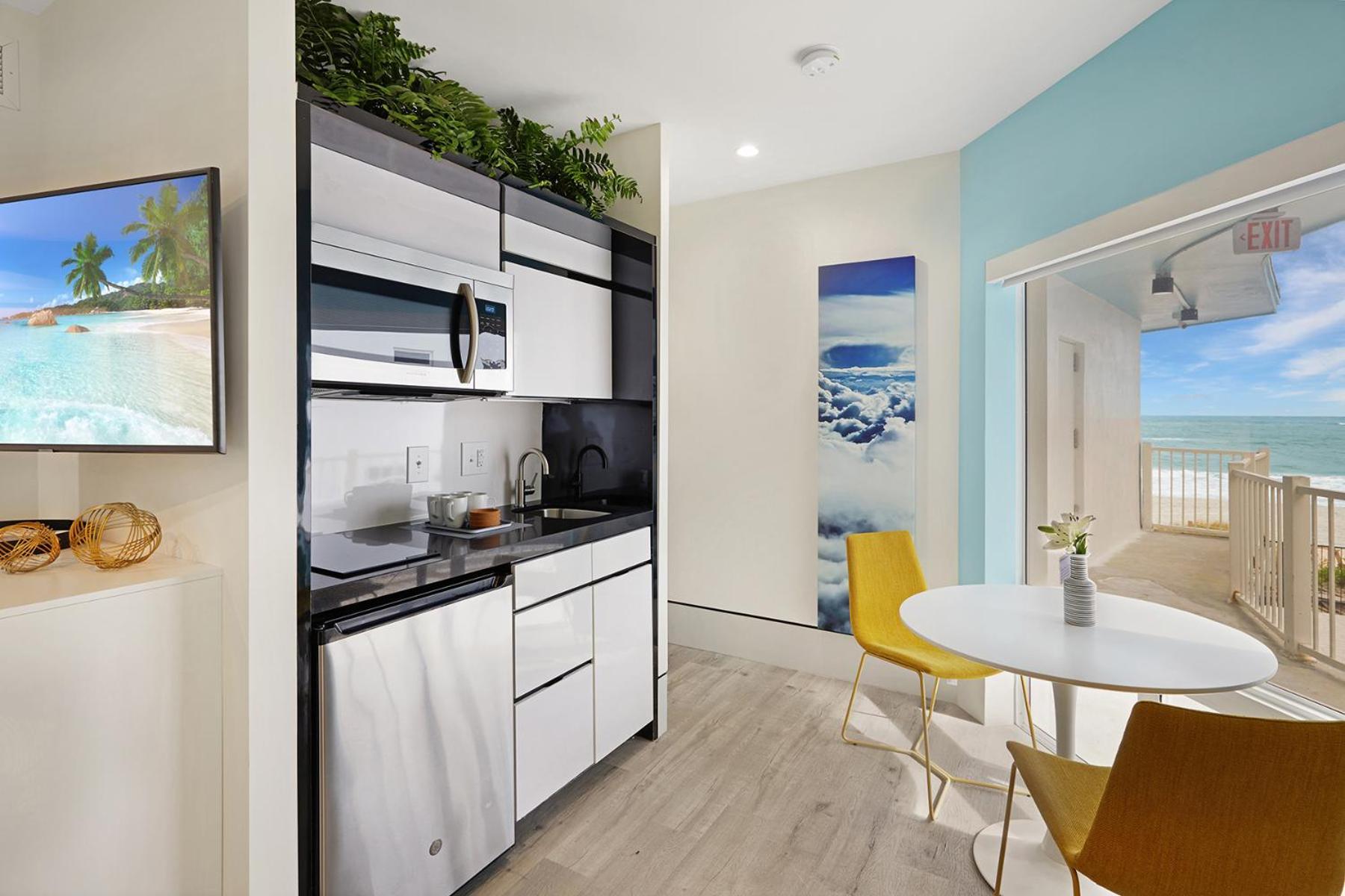 Ocean Treasure Beachside Suites photo 49