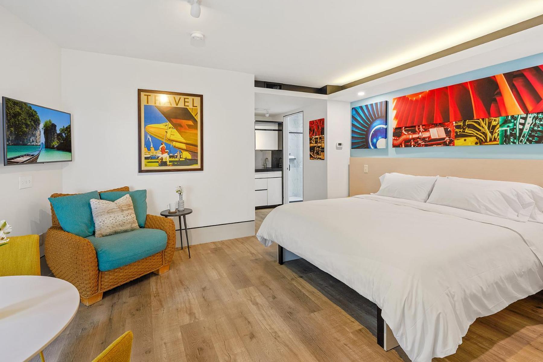 Ocean Treasure Beachside Suites photo 38
