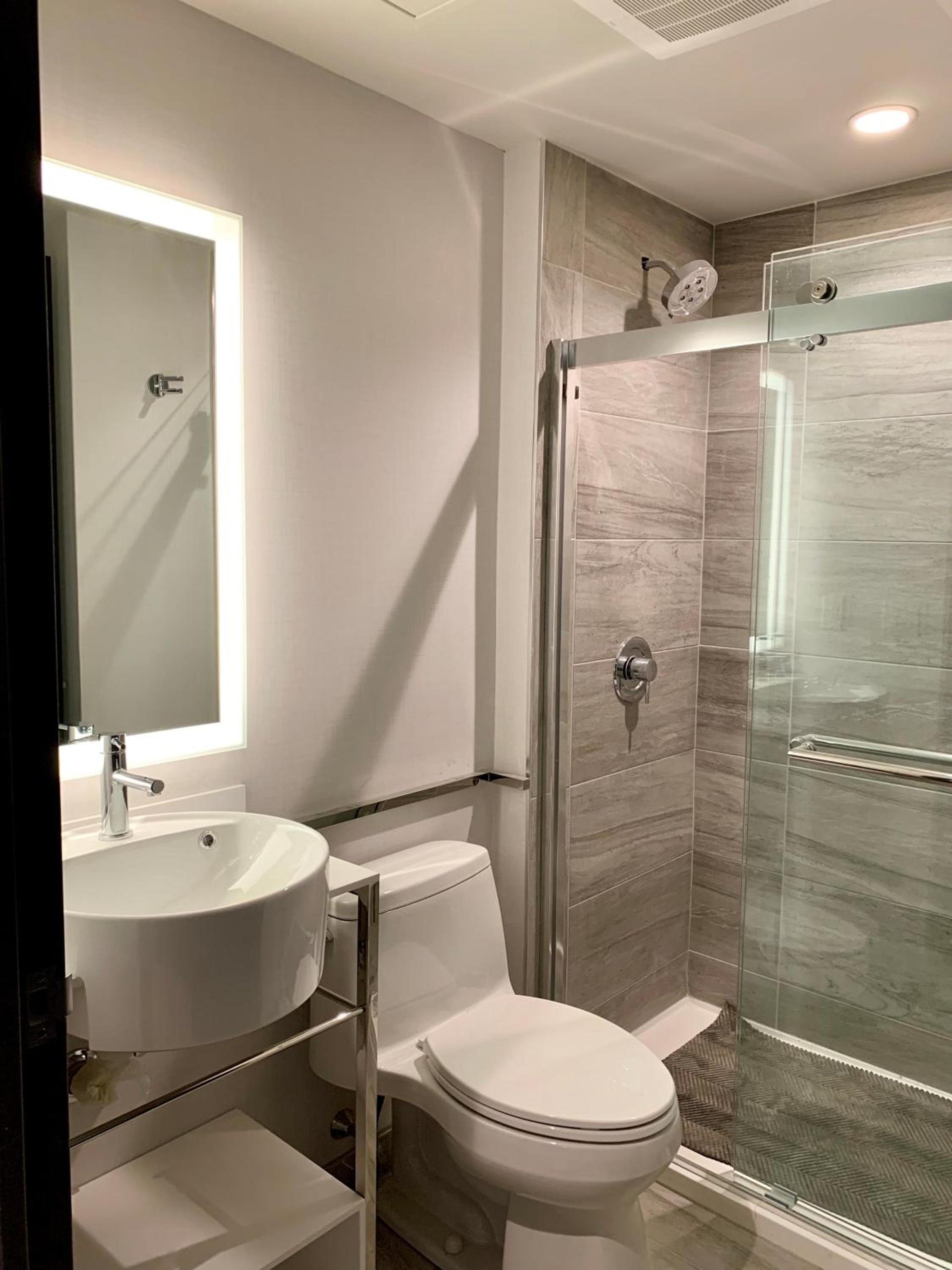 DoubleTree by Hilton New York Times Square South photo 26