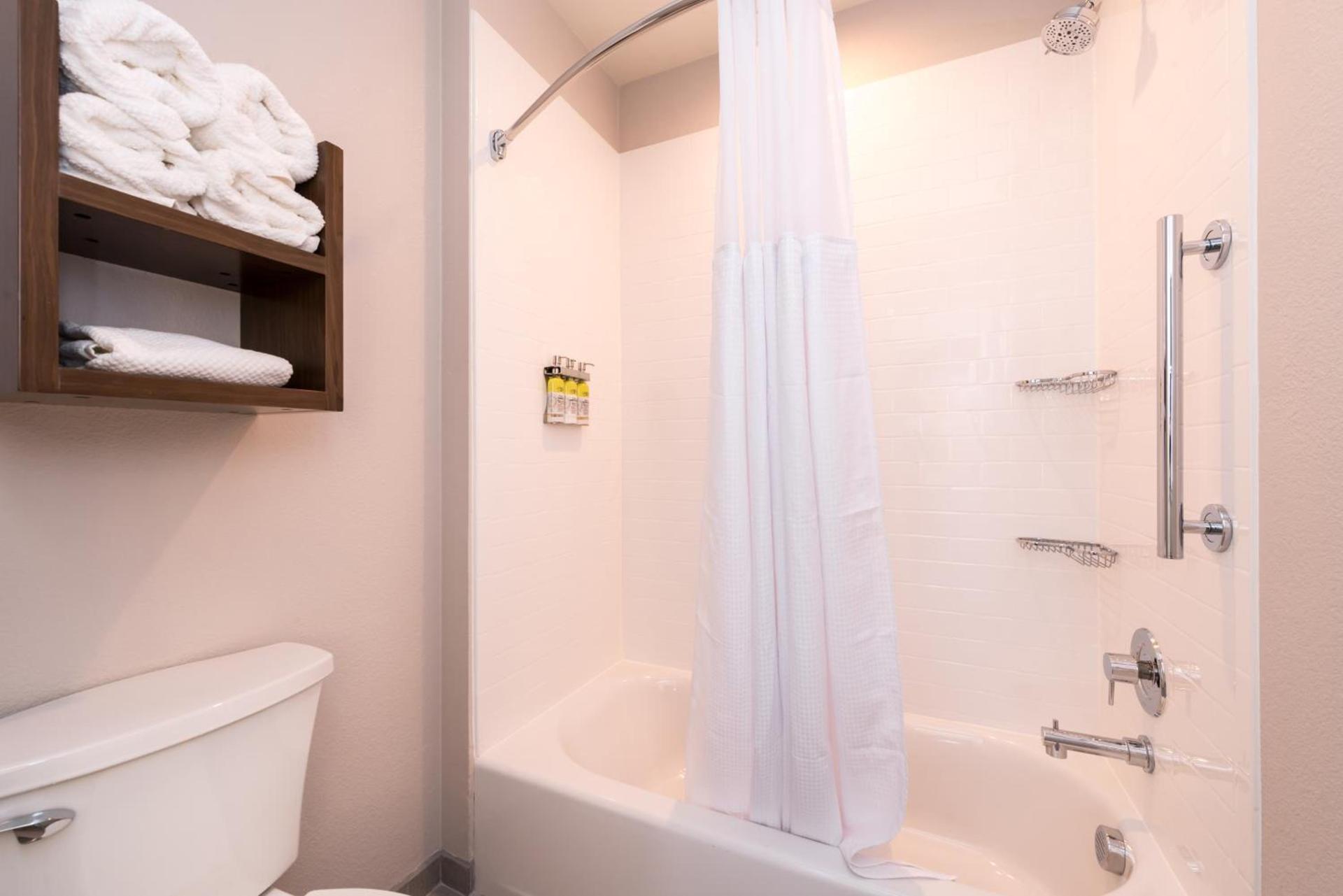 Staybridge Suites - Pecos by IHG photo 3
