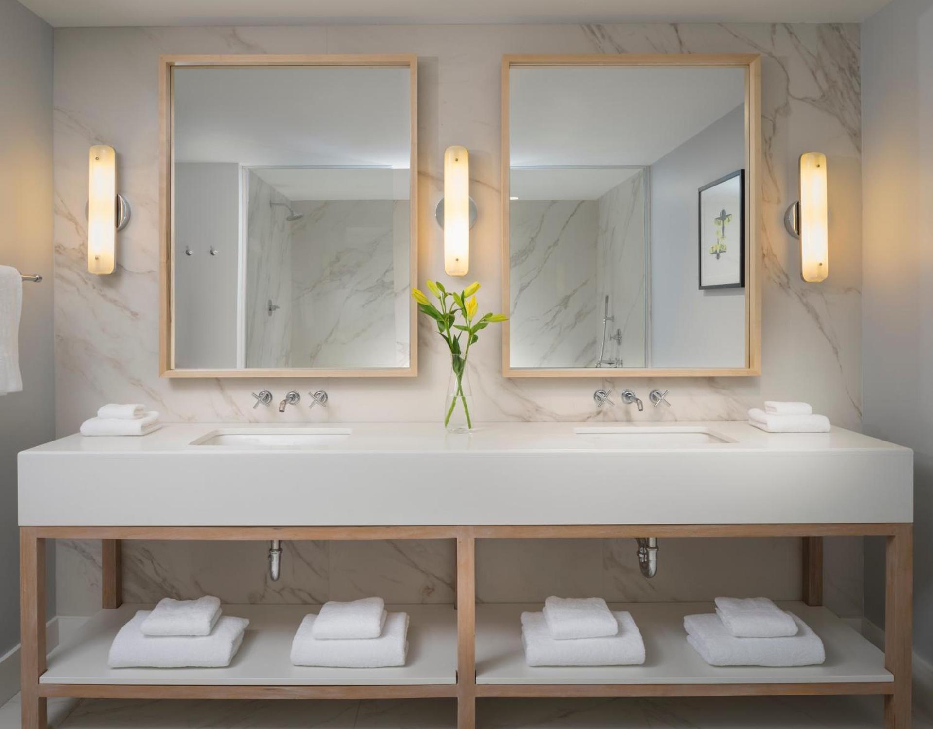 Kimpton Schofield Hotel by IHG photo 59