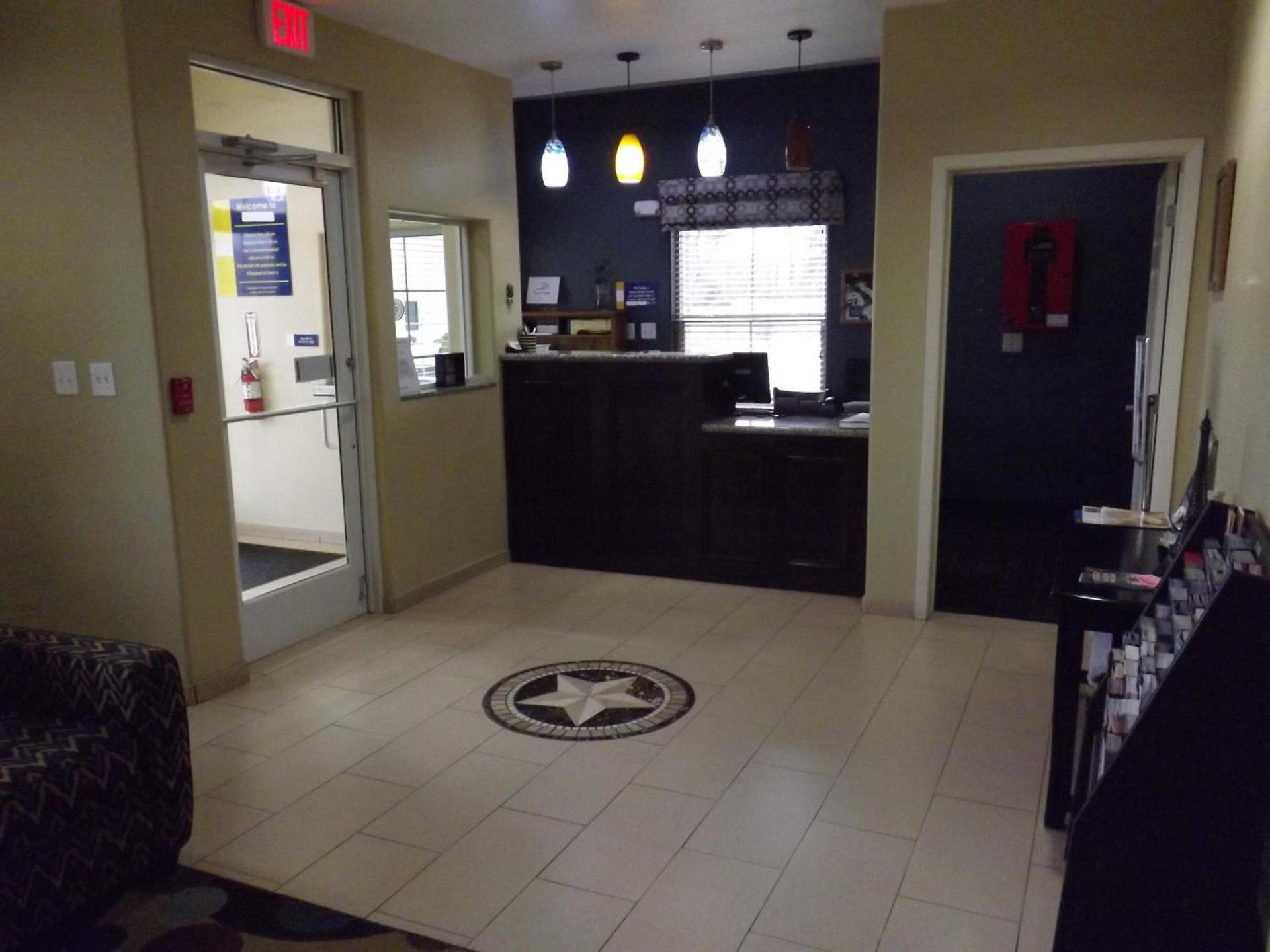 Sunriser Inn photo 20