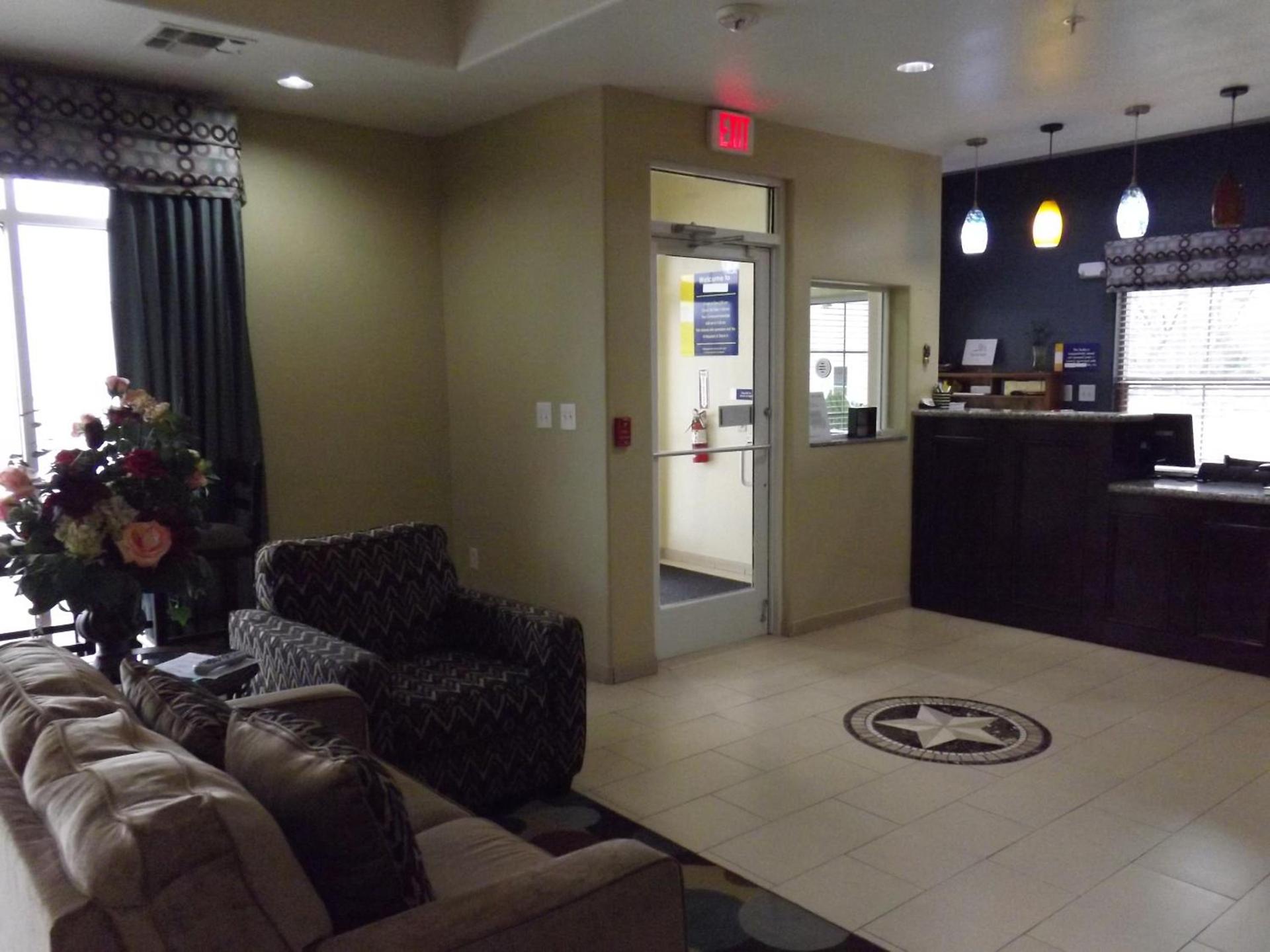 Sunriser Inn photo 23