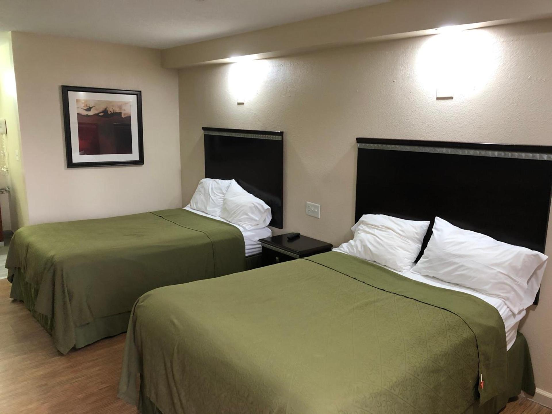 Crossroads Inn photo 10