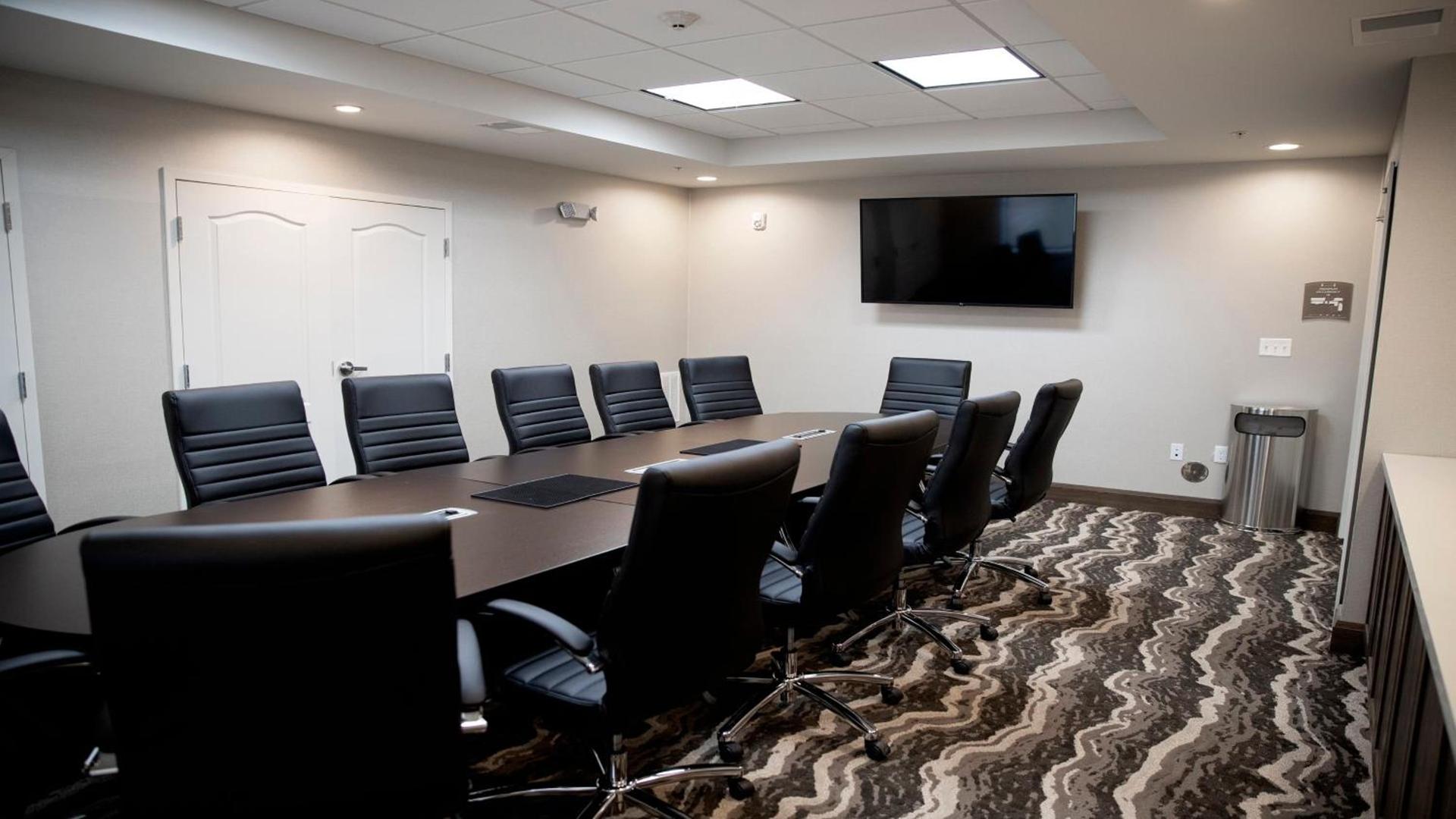 Staybridge Suites Auburn Hills by IHG photo 35