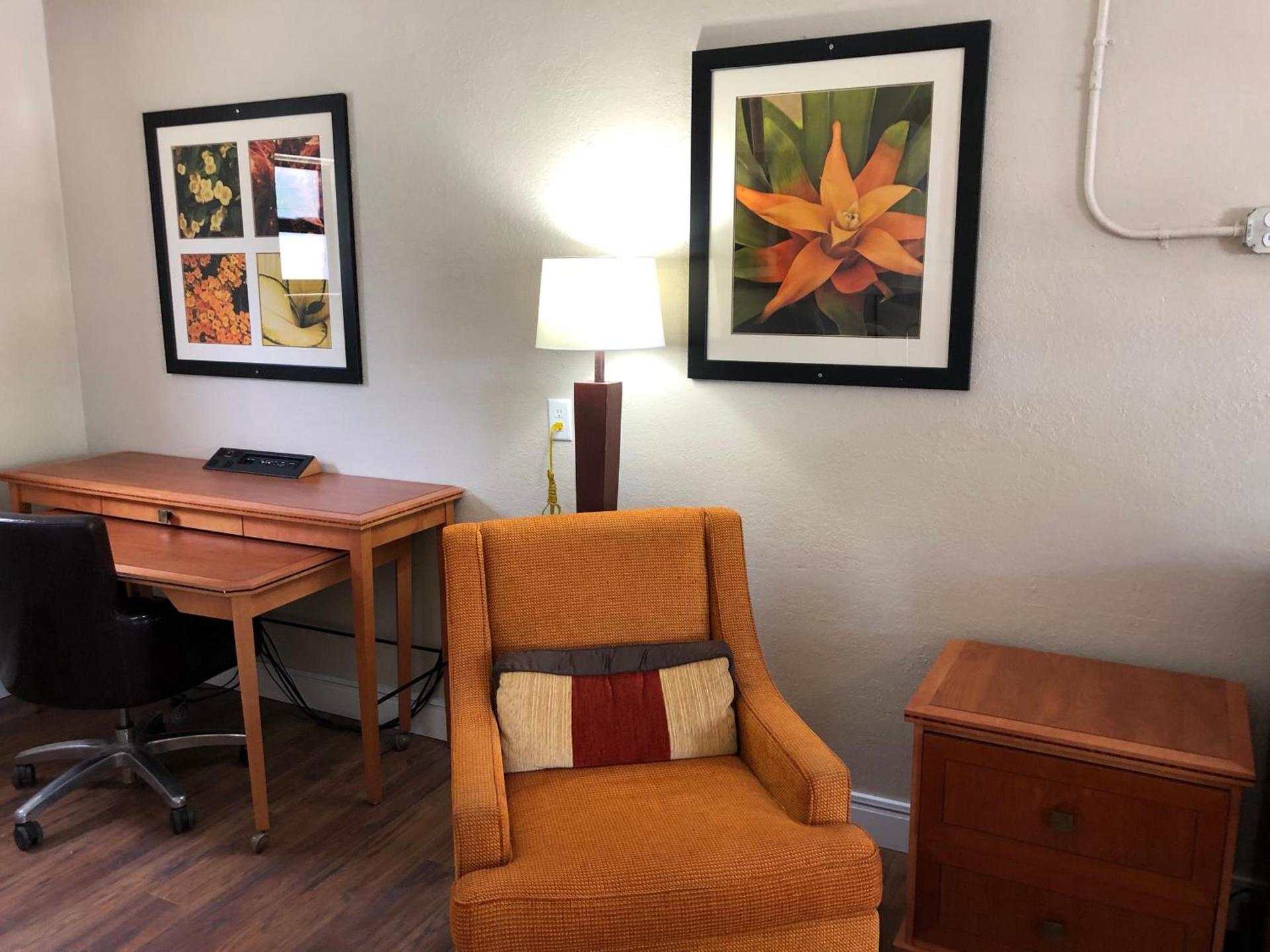 Ocala Cove Motel photo 13