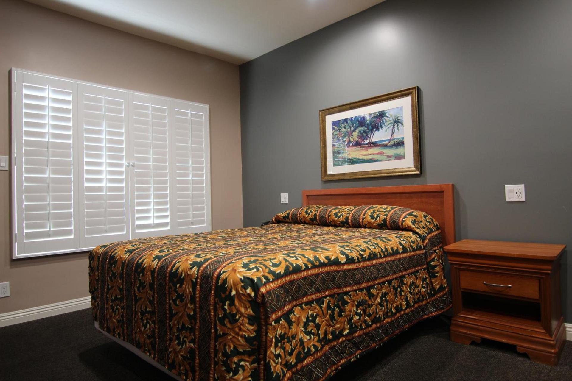 Dunes Inn - Wilshire photo 7