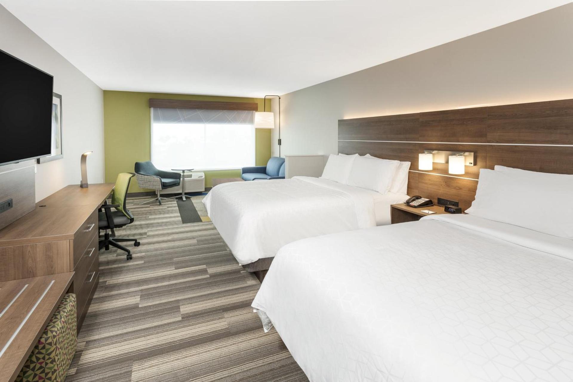 Holiday Inn Express & Suites - Hudson I-94 by IHG photo 14