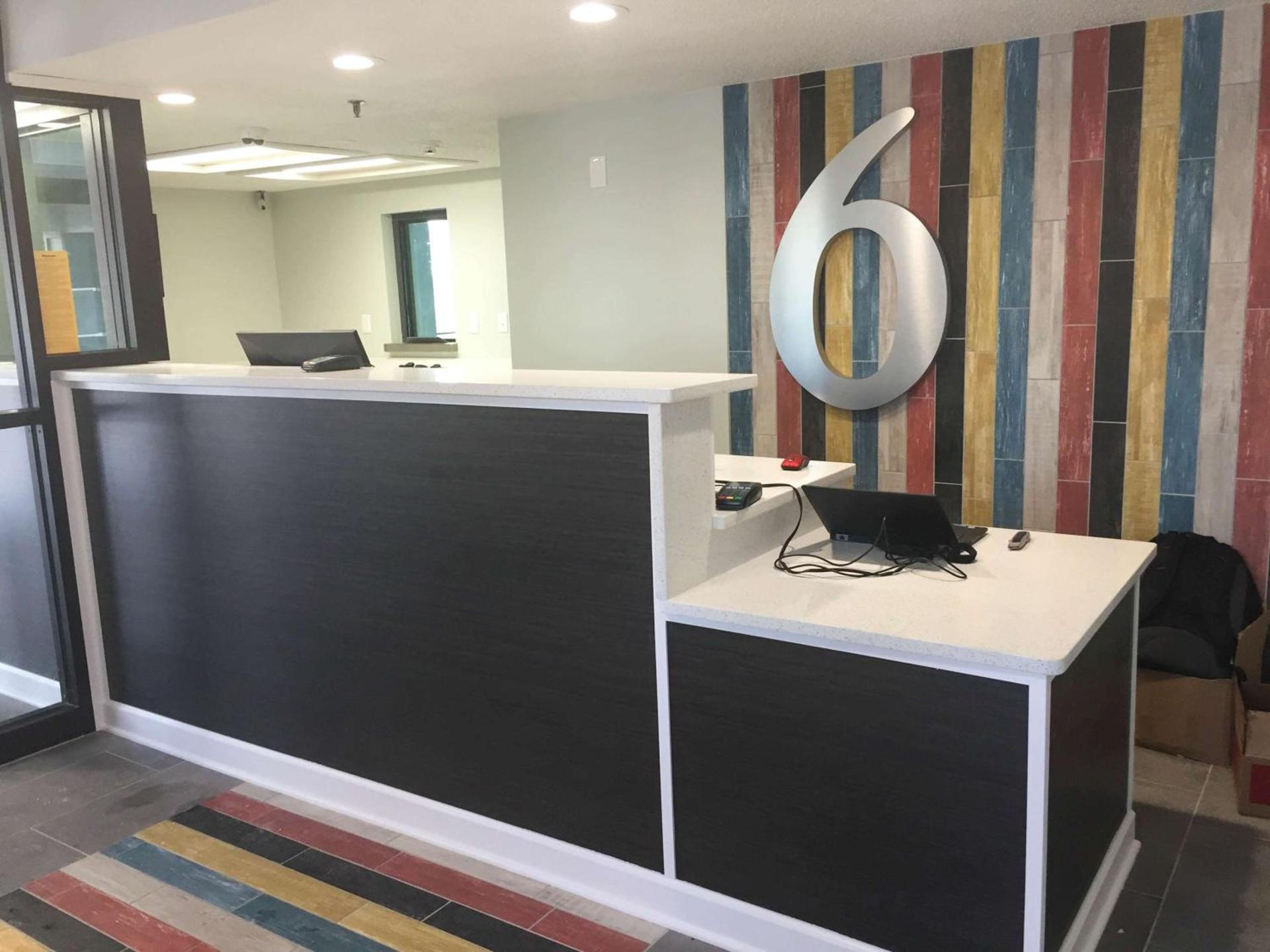 Motel 6-Burnsville, MN photo 25