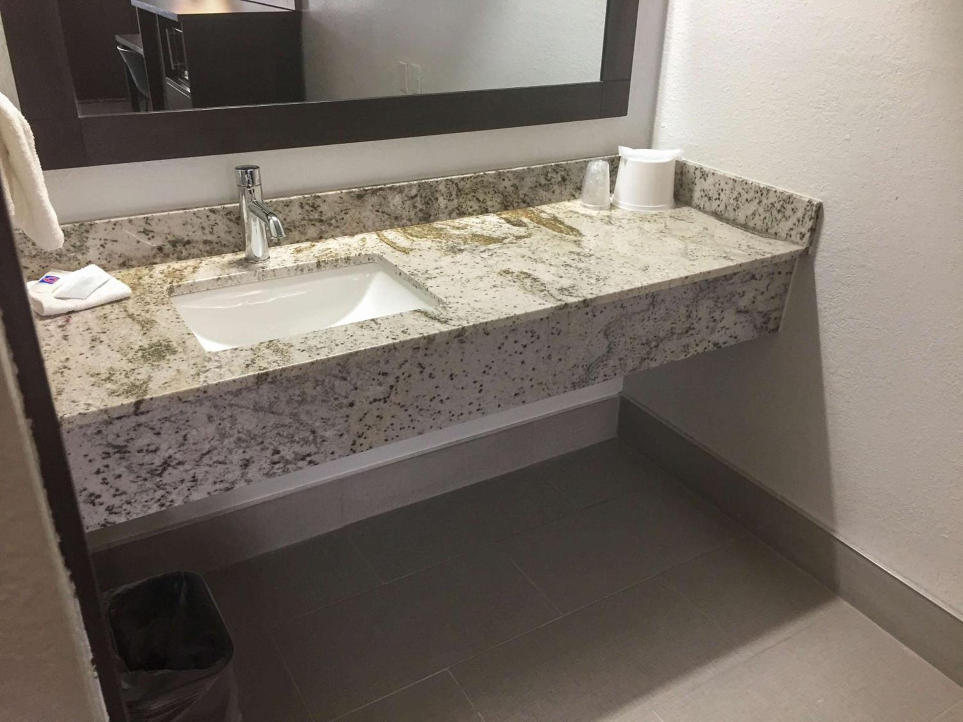 Motel 6-Burnsville, MN photo 26