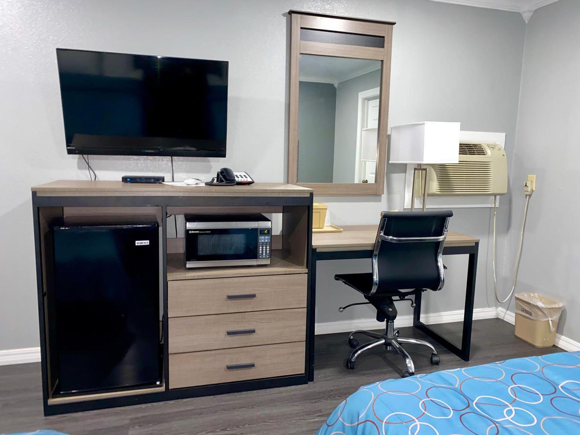 Budget Host Inn photo 15