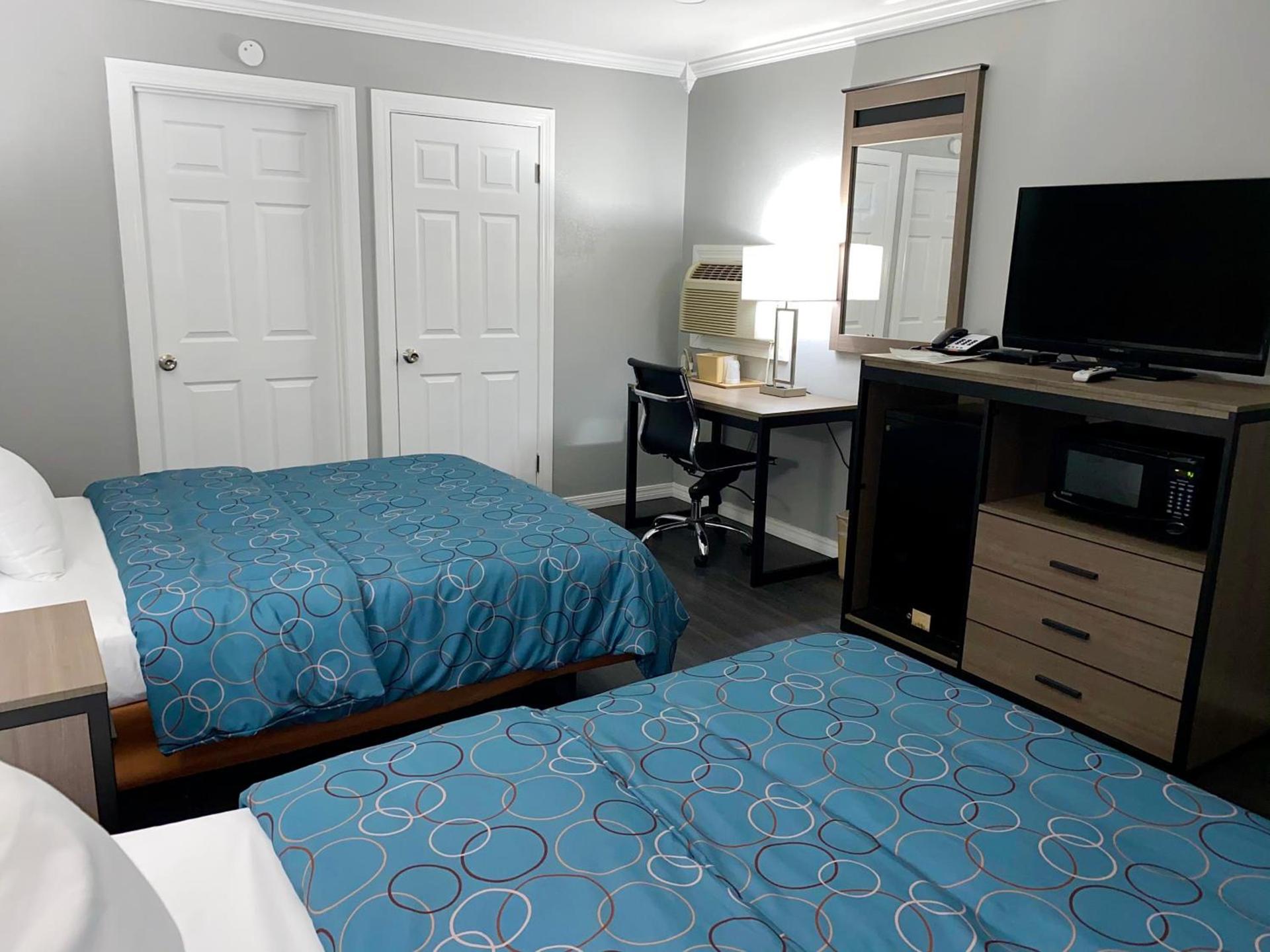 Budget Host Inn photo 30