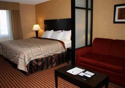 Quality Inn Dunkirk photo 4
