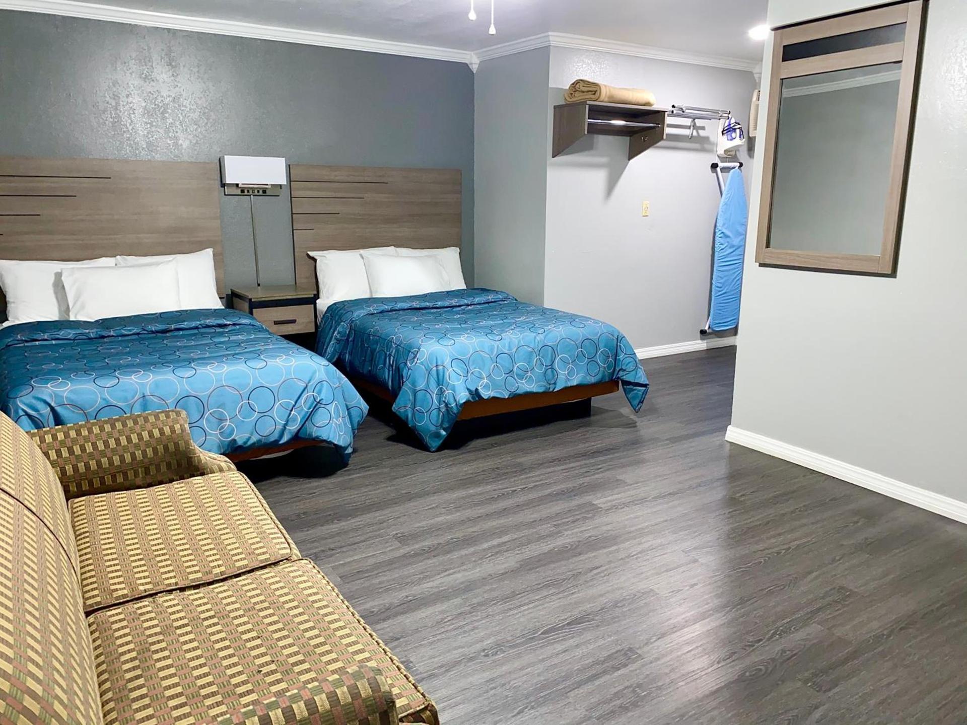 Budget Host Inn photo 12