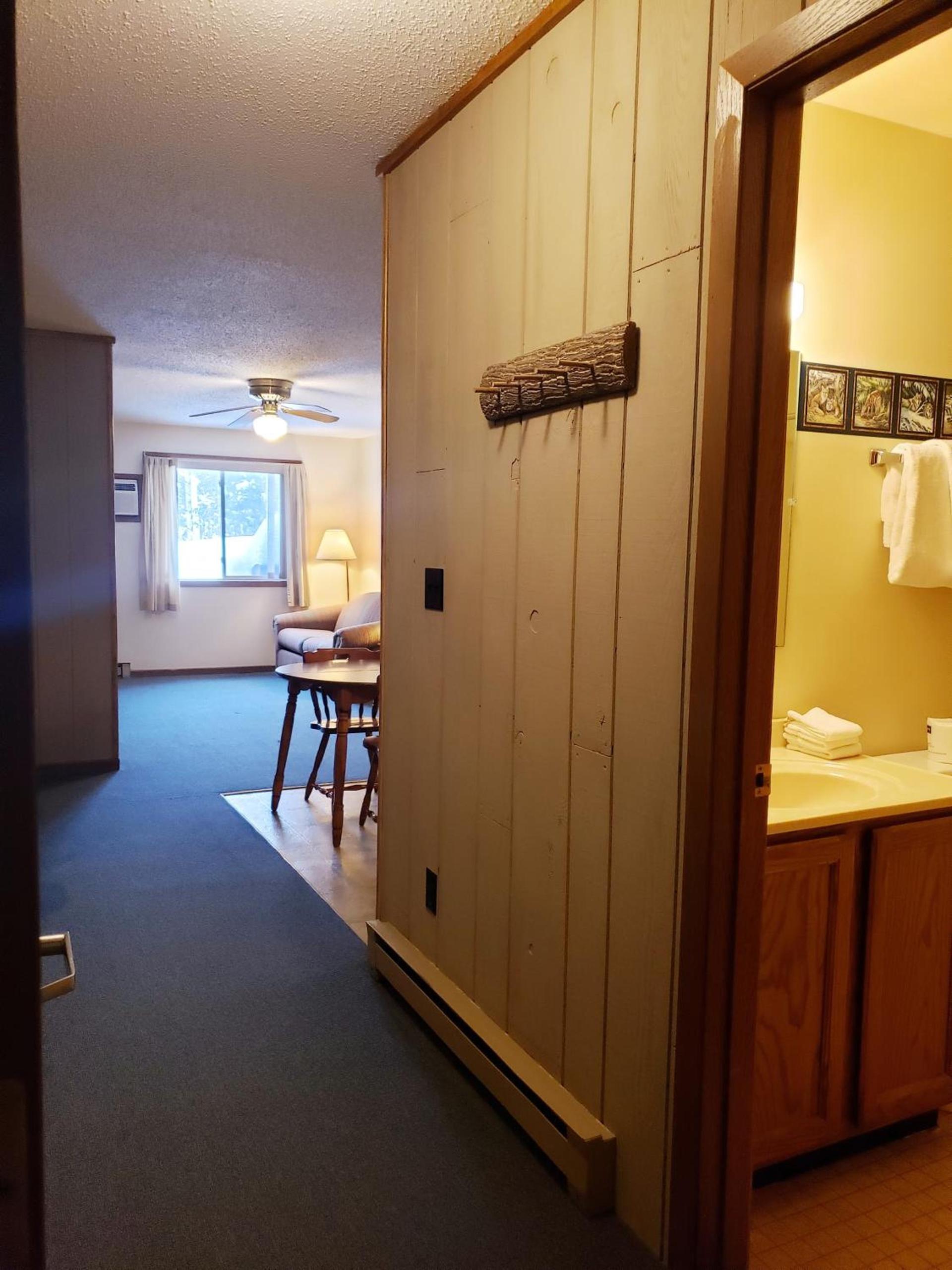 North Ironwood Acres - Black River Lodge photo 67