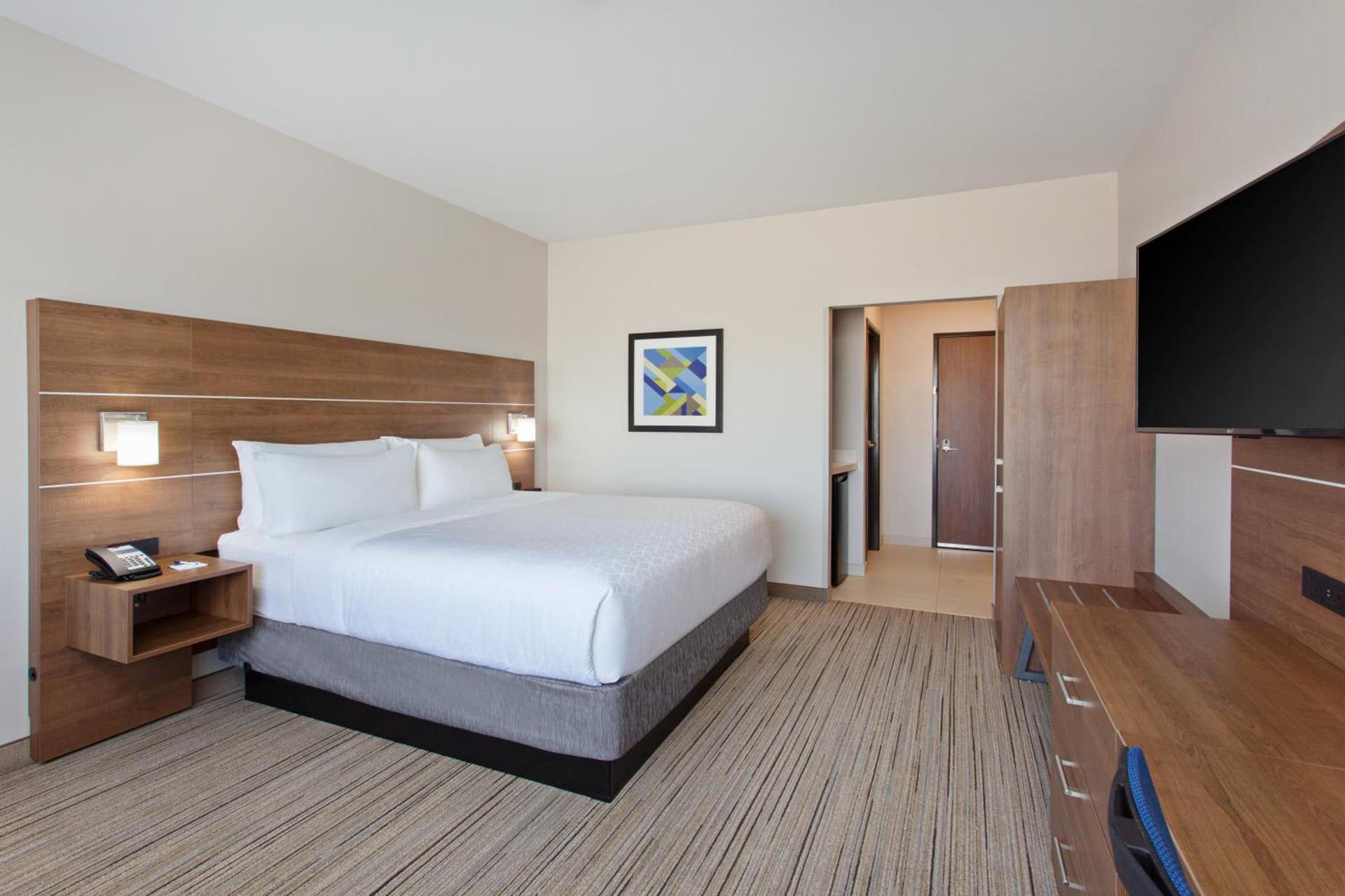 Holiday Inn Express & Suites - Moses Lake by IHG photo 49