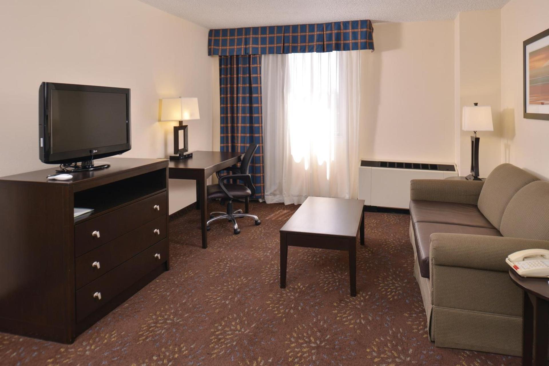 Ramada Plaza by Wyndham Sheridan Hotel & Convention Center photo 41