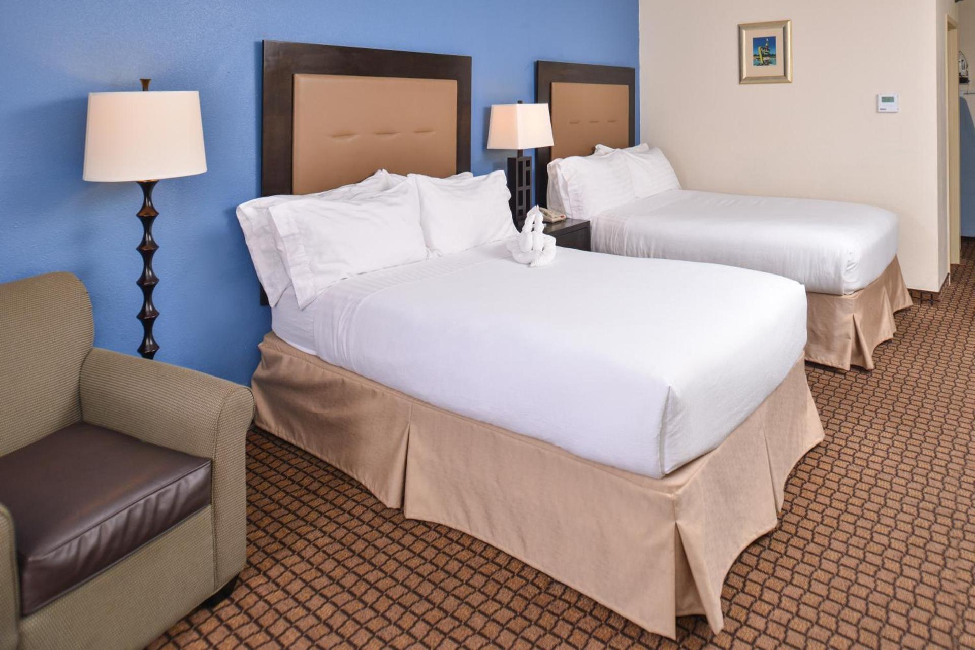 Ramada Plaza by Wyndham Sheridan Hotel & Convention Center photo 51